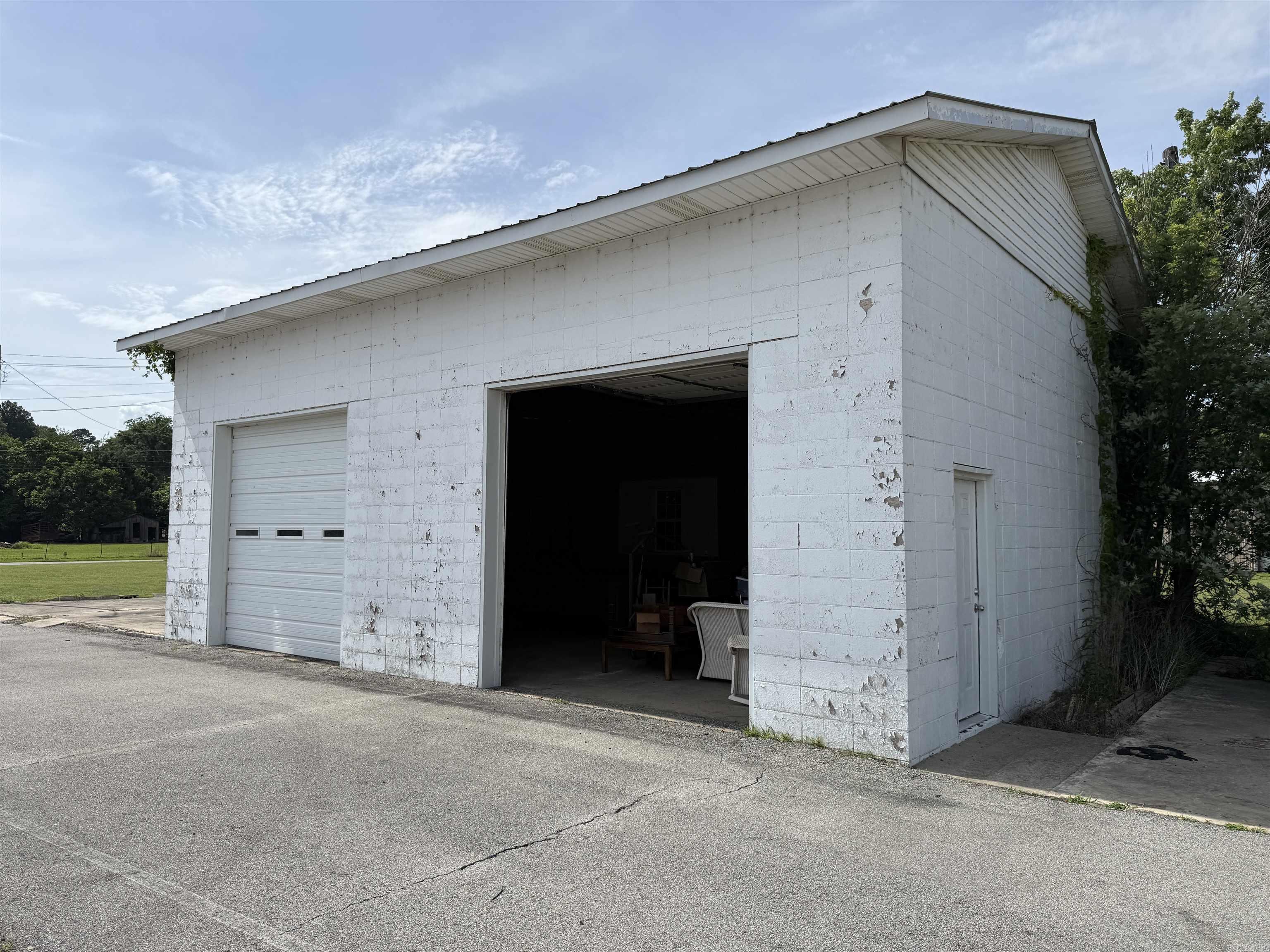 830 S Terminal  Piggott, AR
