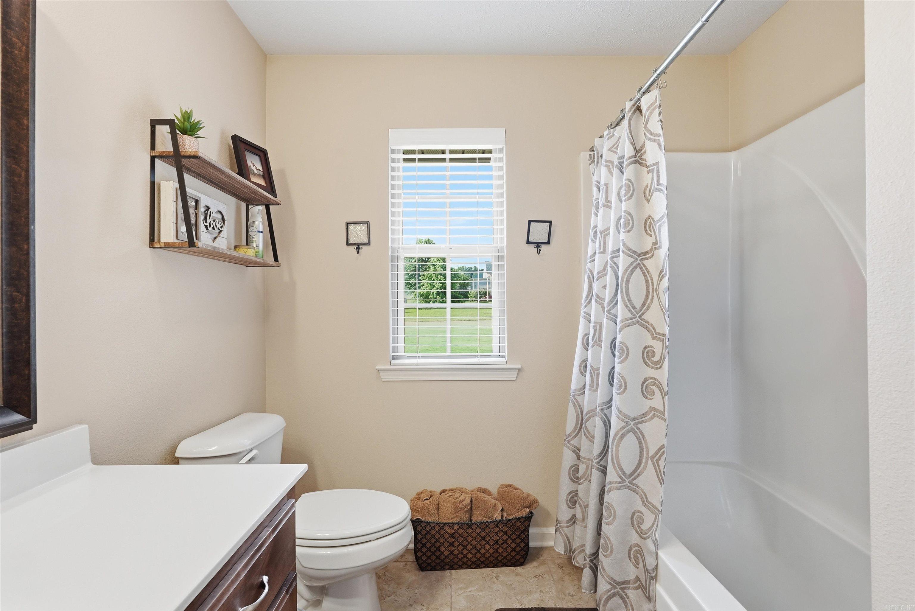 30 Cedar Knolls  Greenbrier, AR