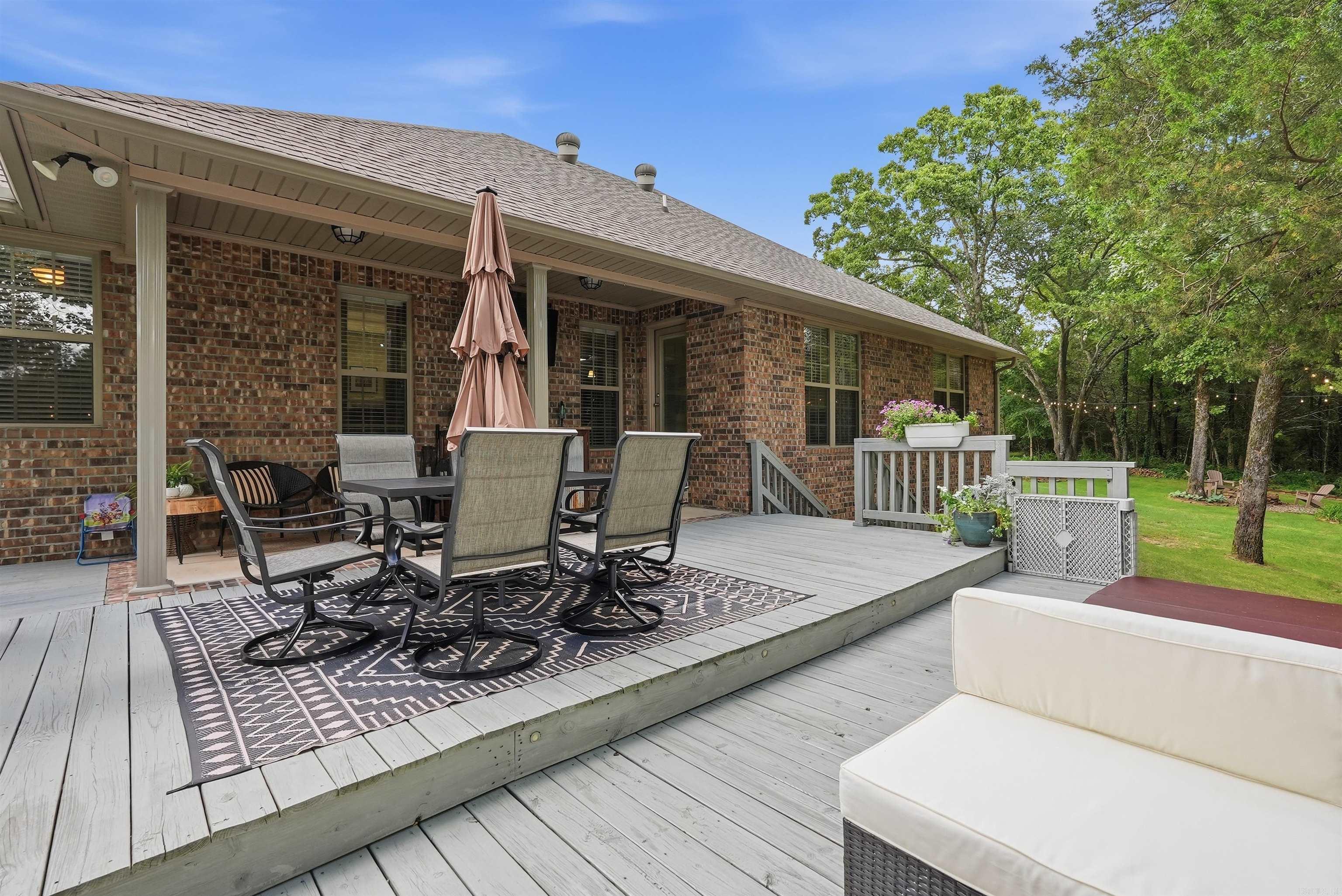 30 Cedar Knolls  Greenbrier, AR