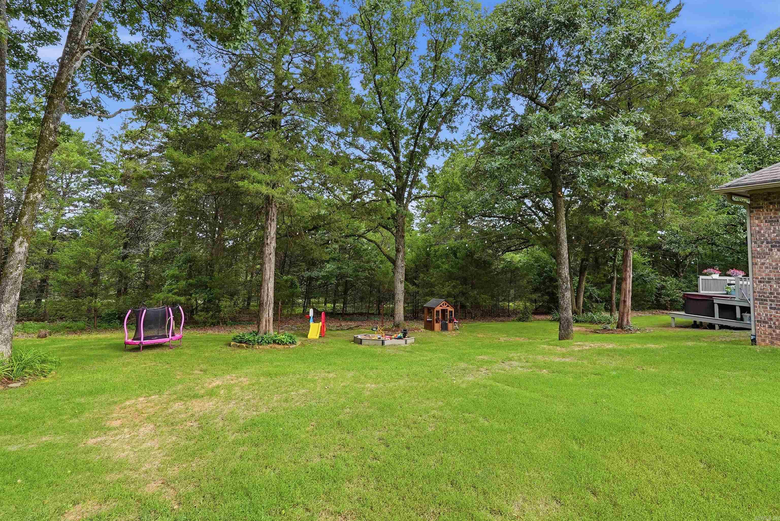 30 Cedar Knolls  Greenbrier, AR