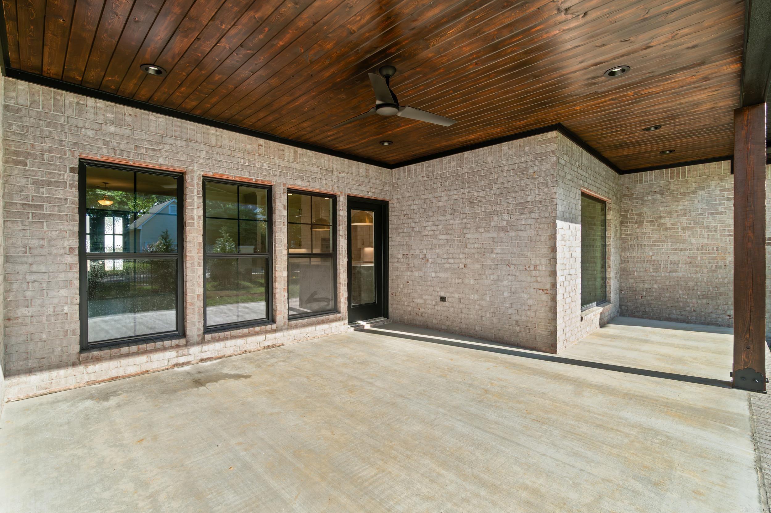 924 Wellington  Searcy, AR