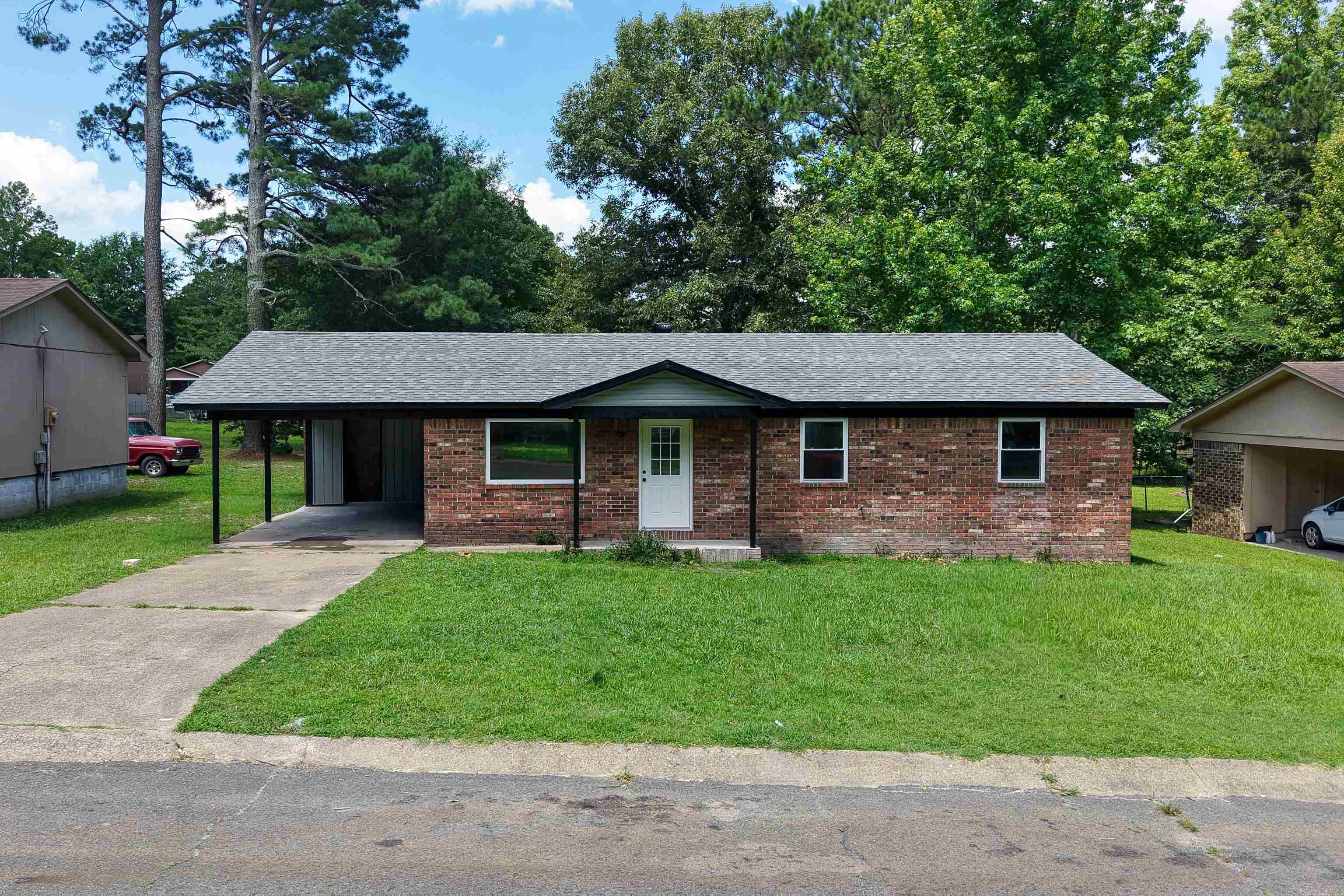 1426 Mimosa St  Malvern, AR