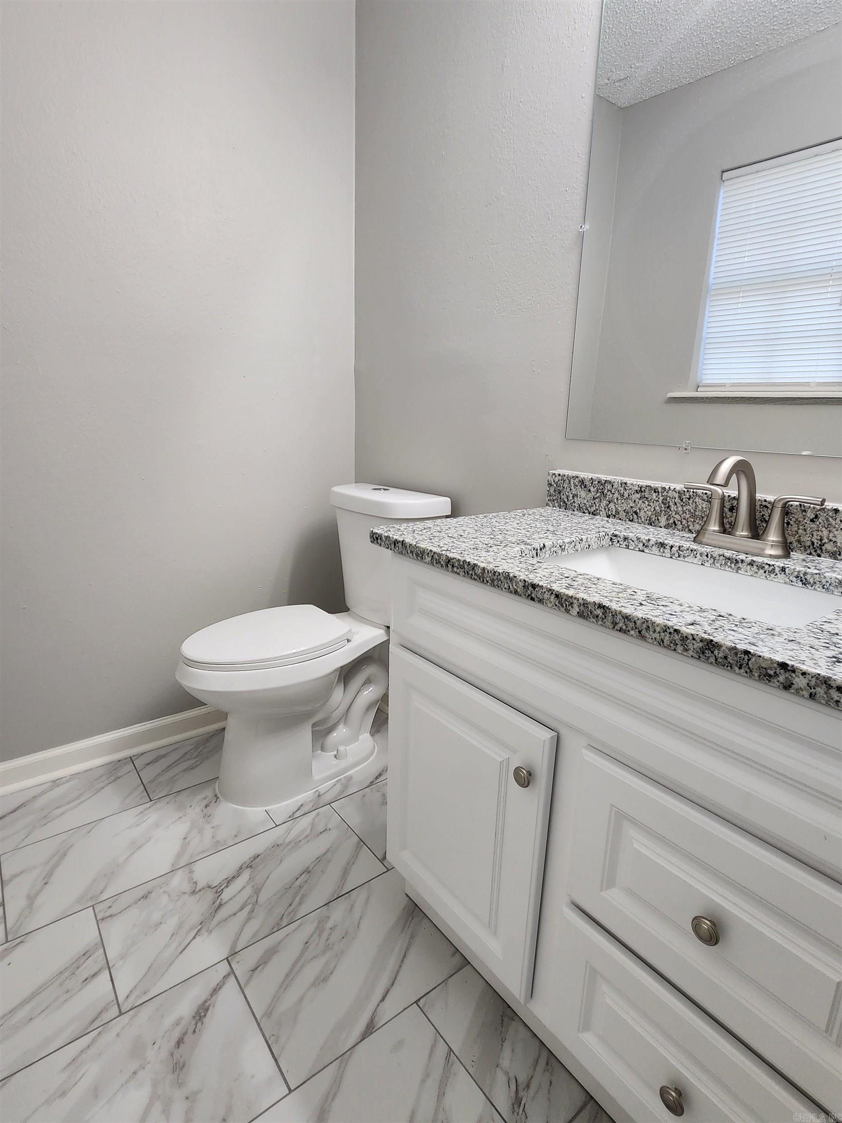 1233 Mimosa  Malvern, AR