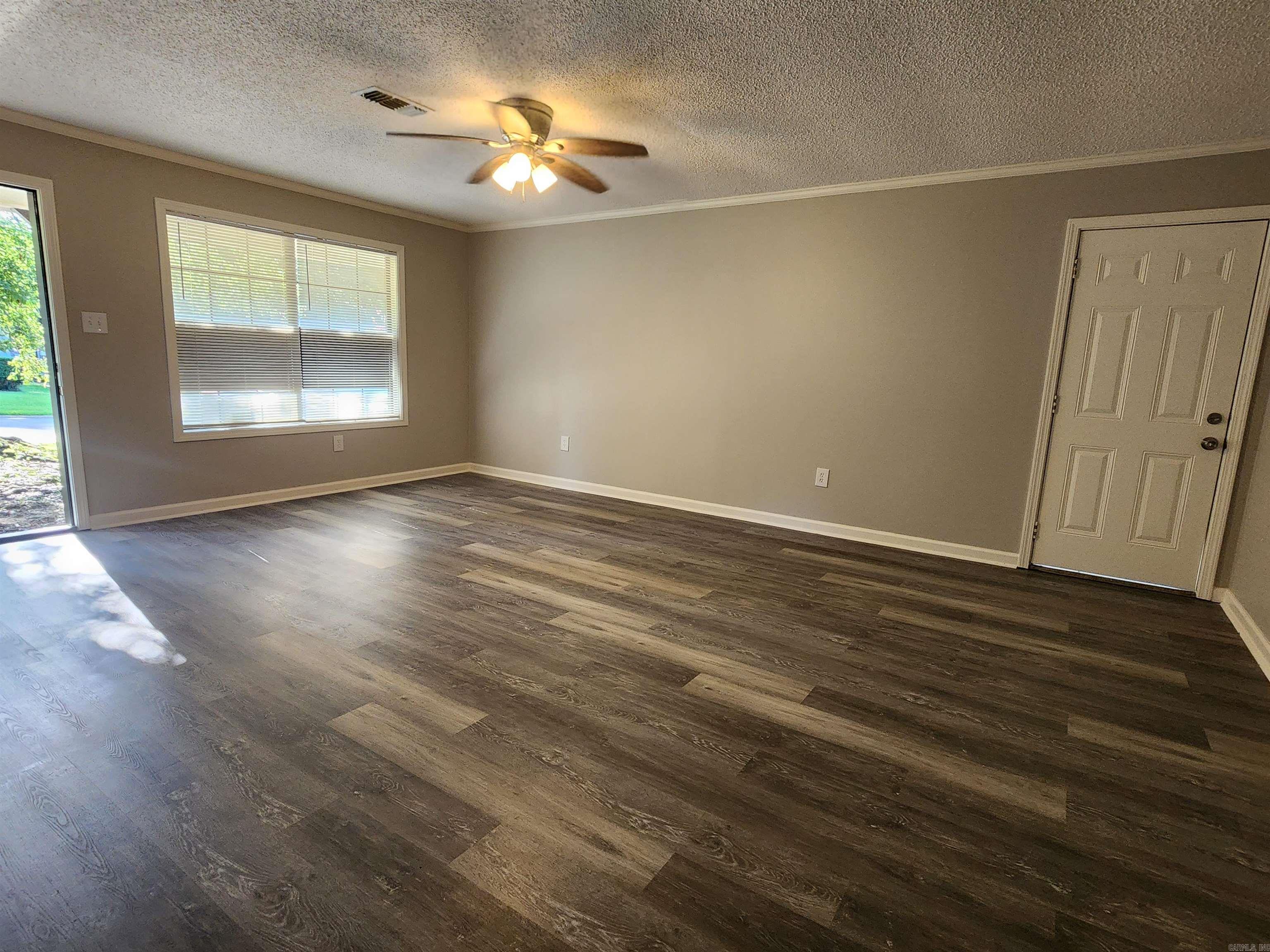 1233 Mimosa  Malvern, AR
