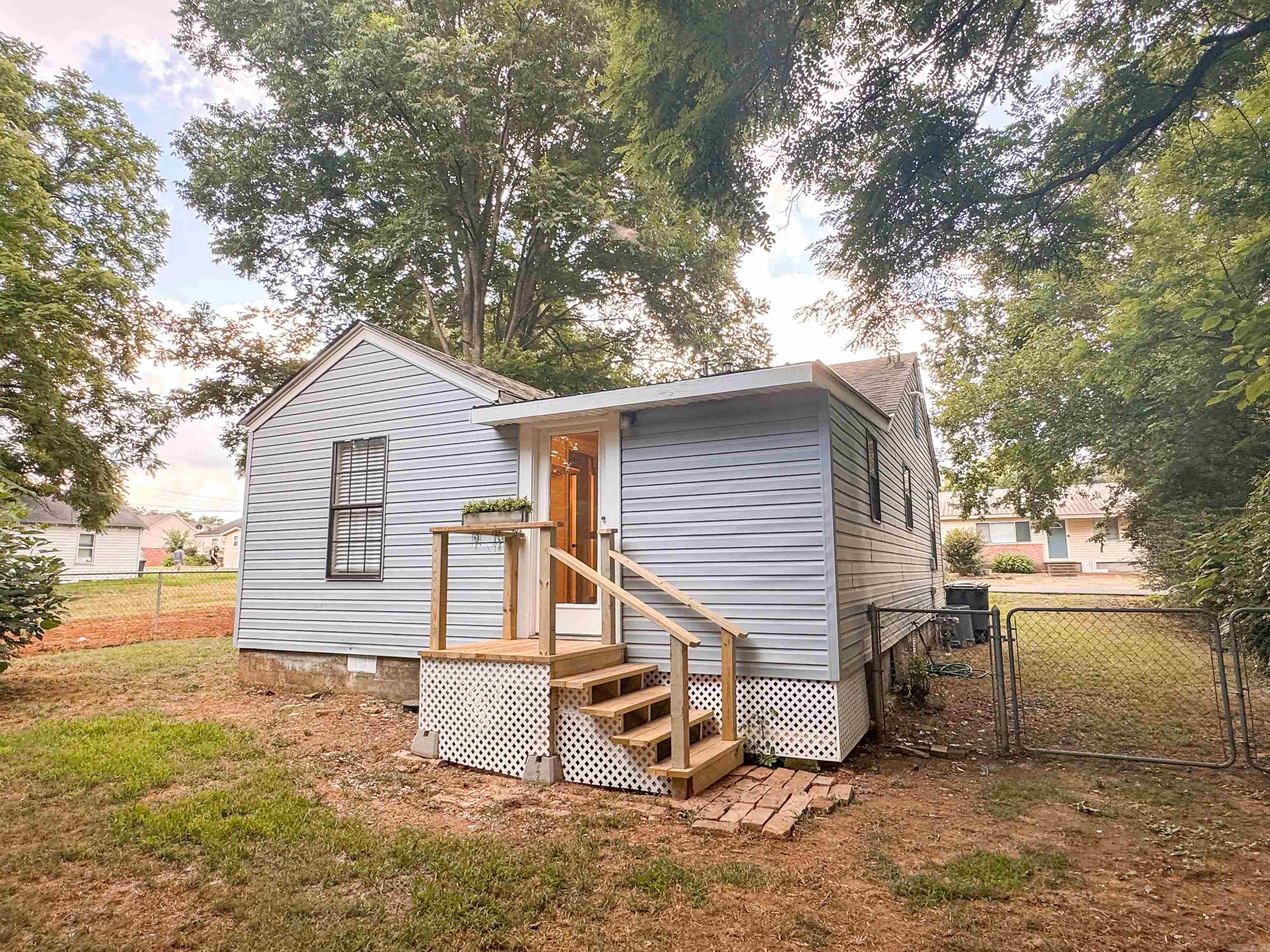 506 E Academy  Searcy, AR