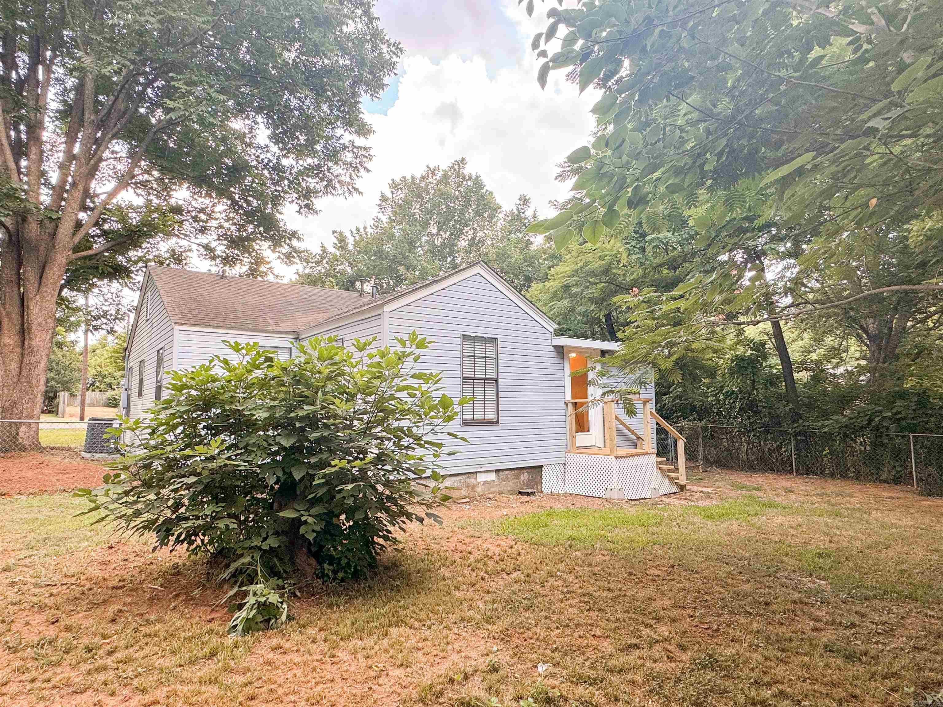 506 E Academy  Searcy, AR
