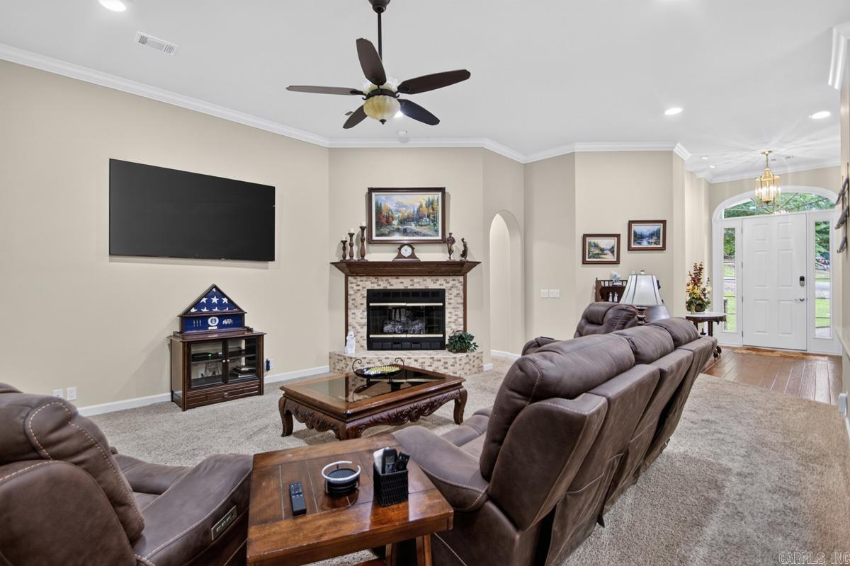 7 Vencedor Way  Hot Springs Village, AR