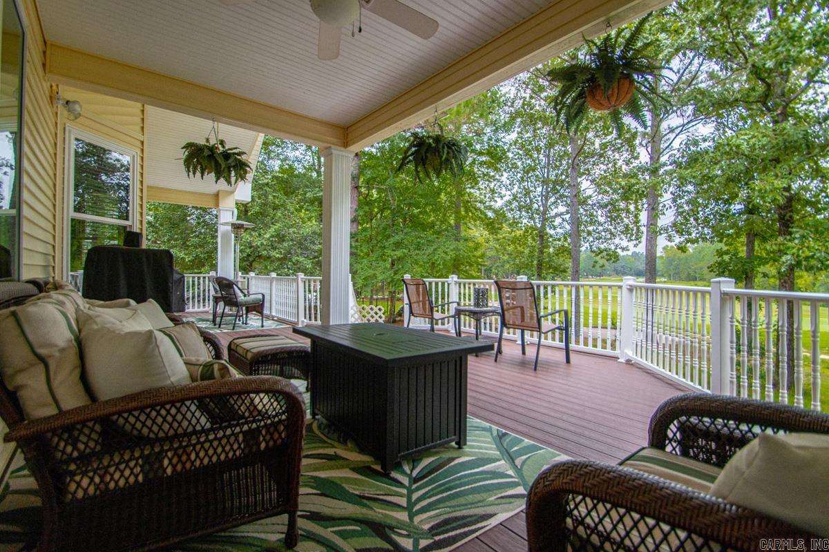 7 Vencedor Way  Hot Springs Village, AR