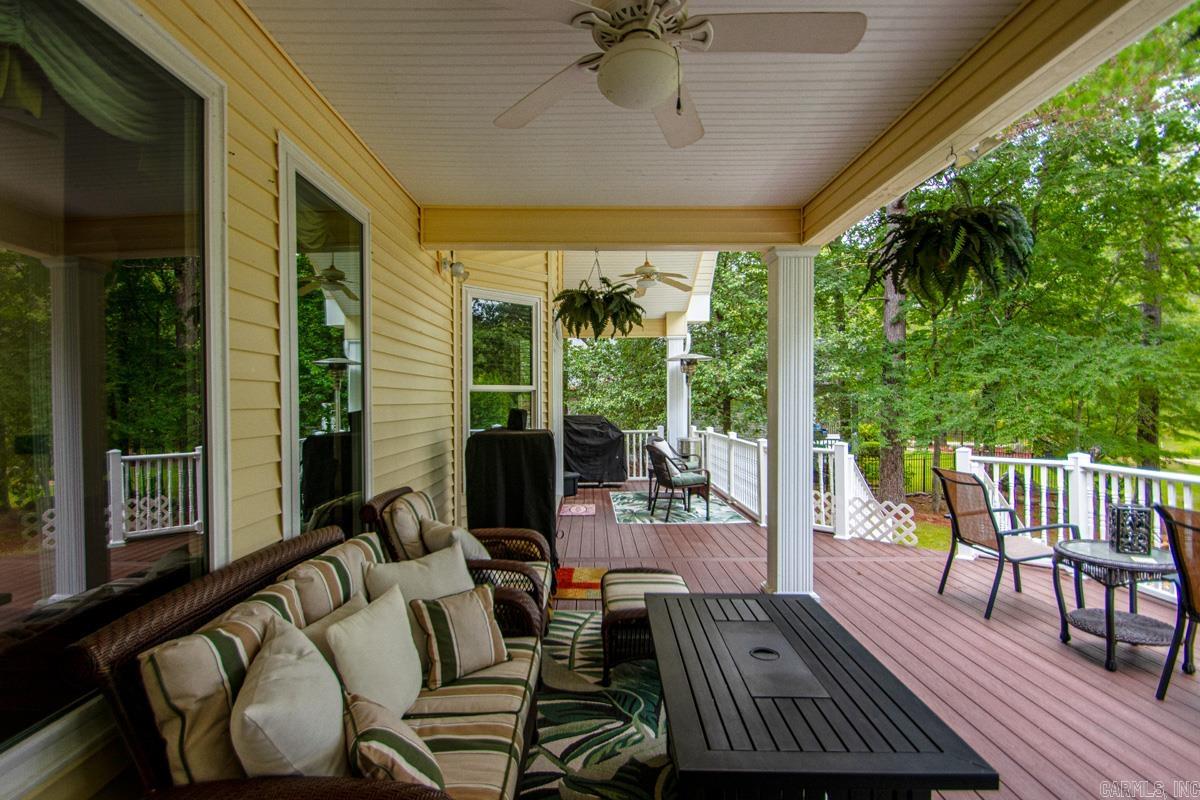7 Vencedor Way  Hot Springs Village, AR