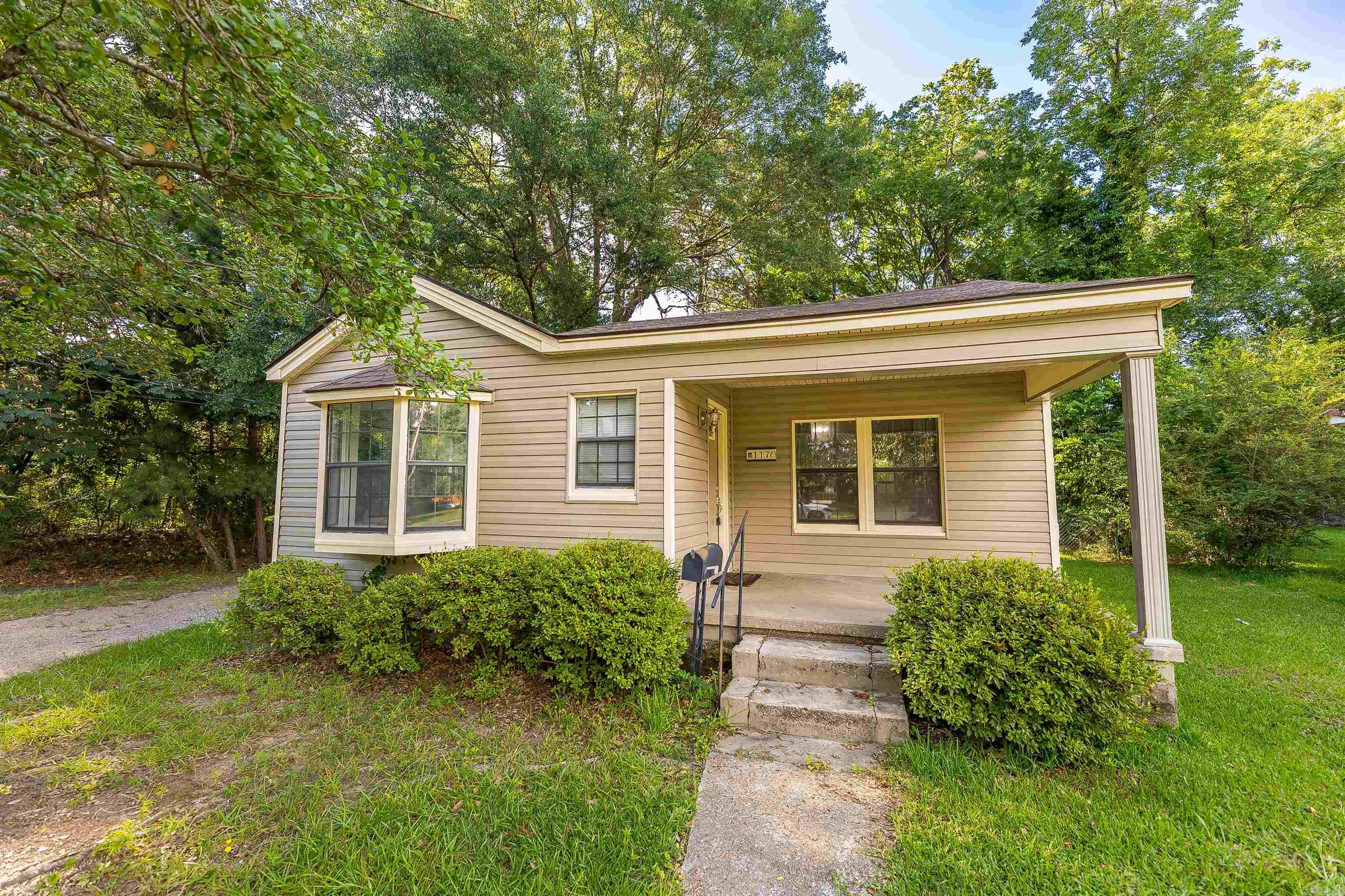 1170 Gordon St  Camden, AR