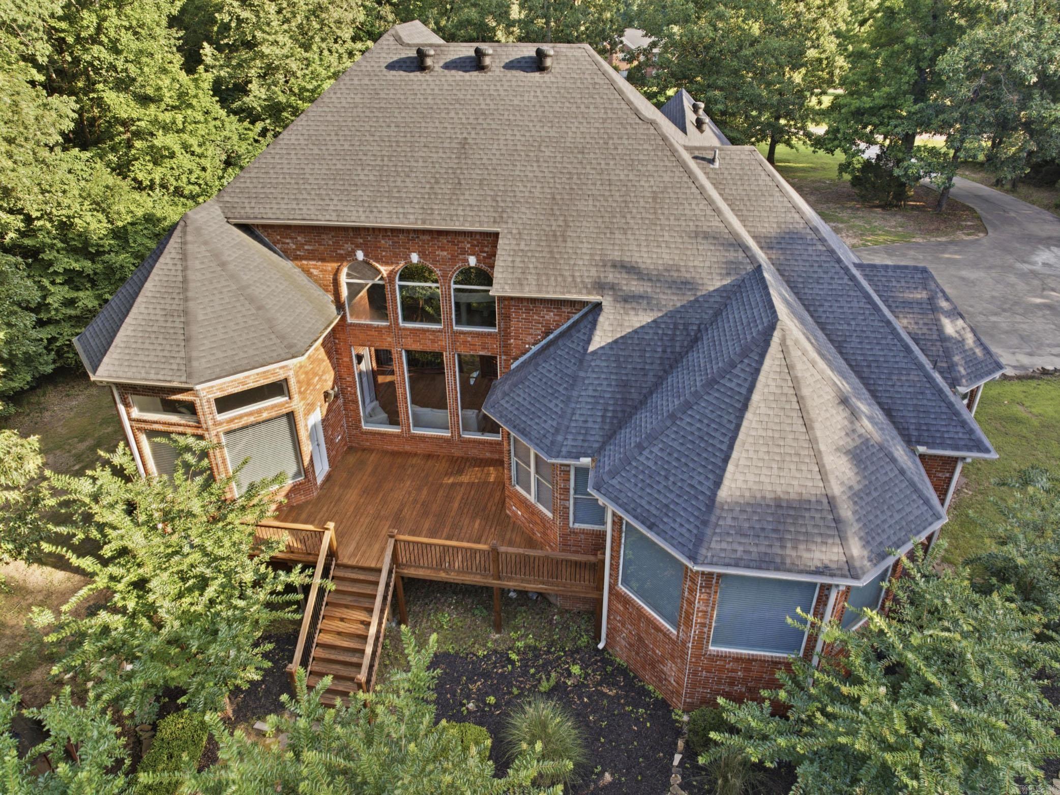 200 W Hillcrest  Alexander, AR