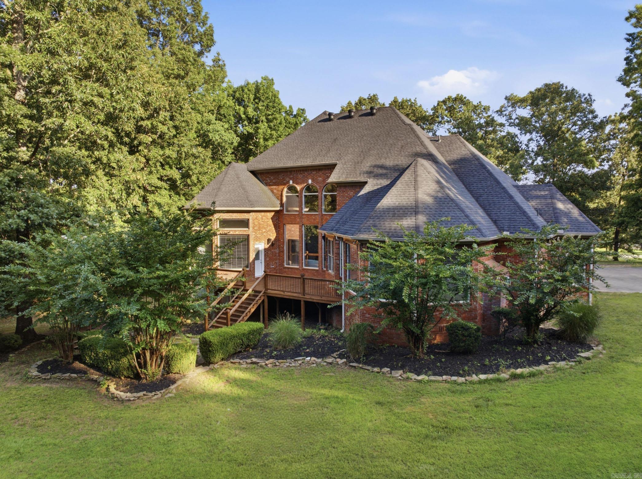 200 W Hillcrest  Alexander, AR