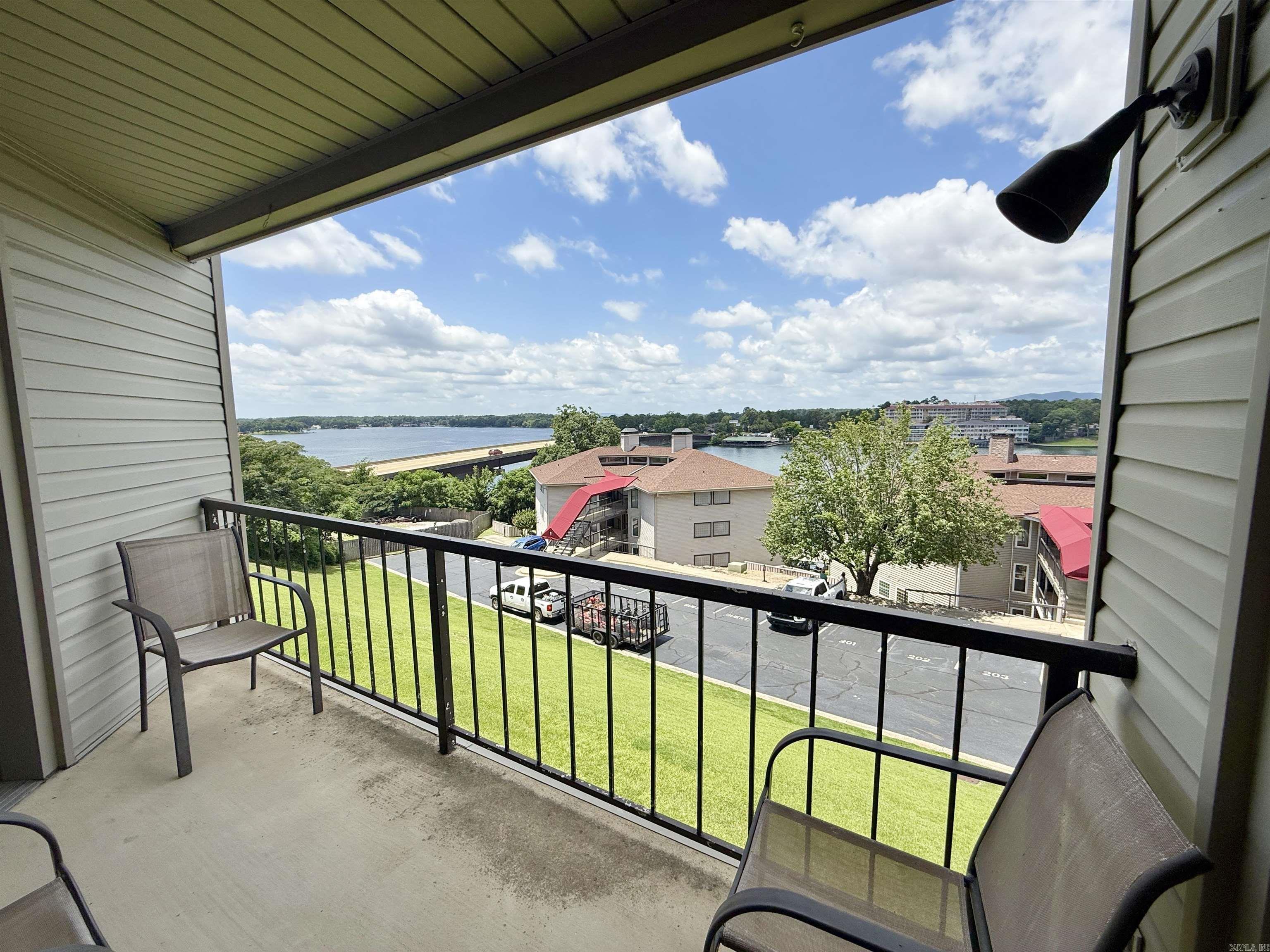 101 Long Island  Hot Springs, AR