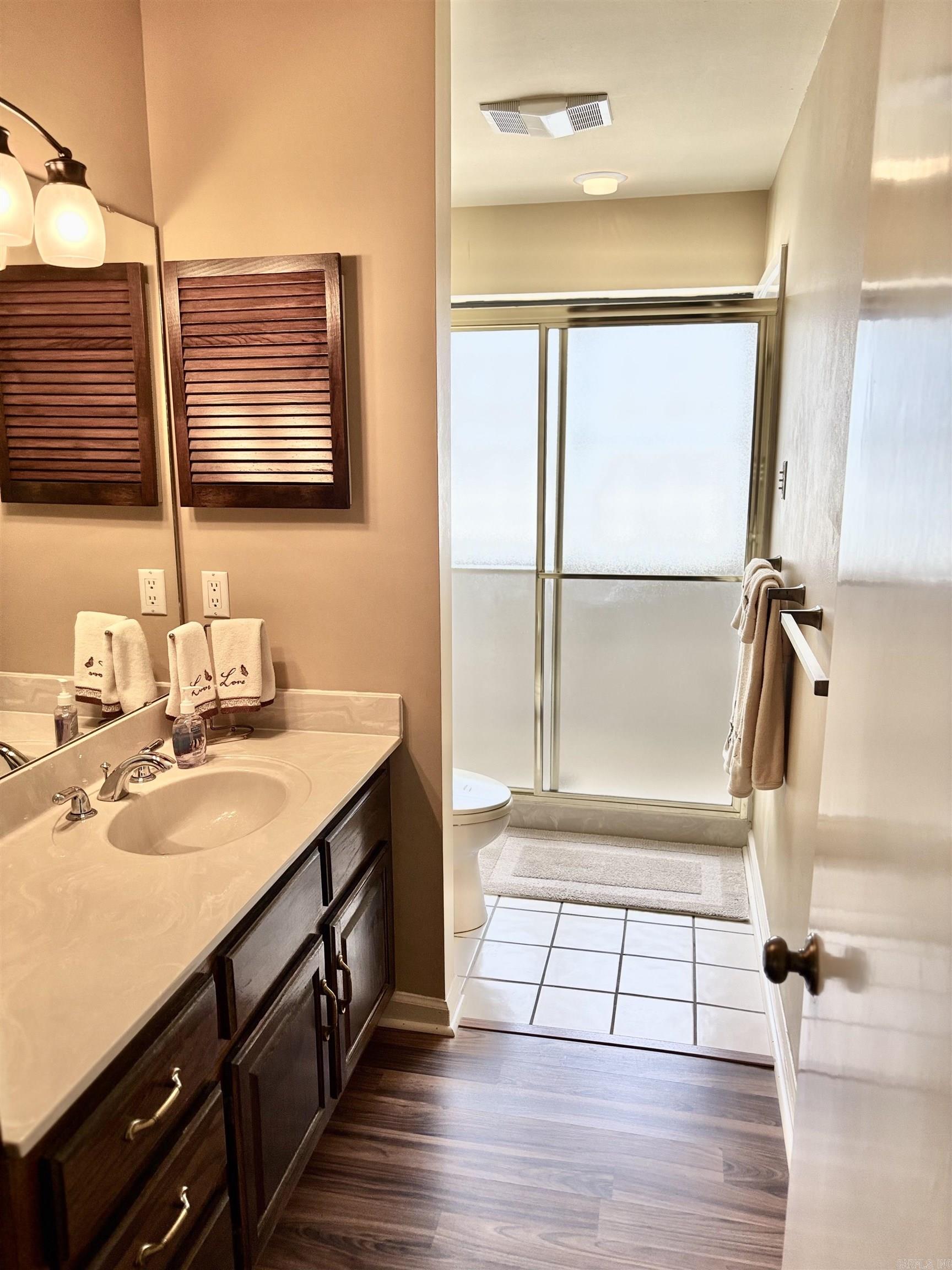 101 Long Island  Hot Springs, AR