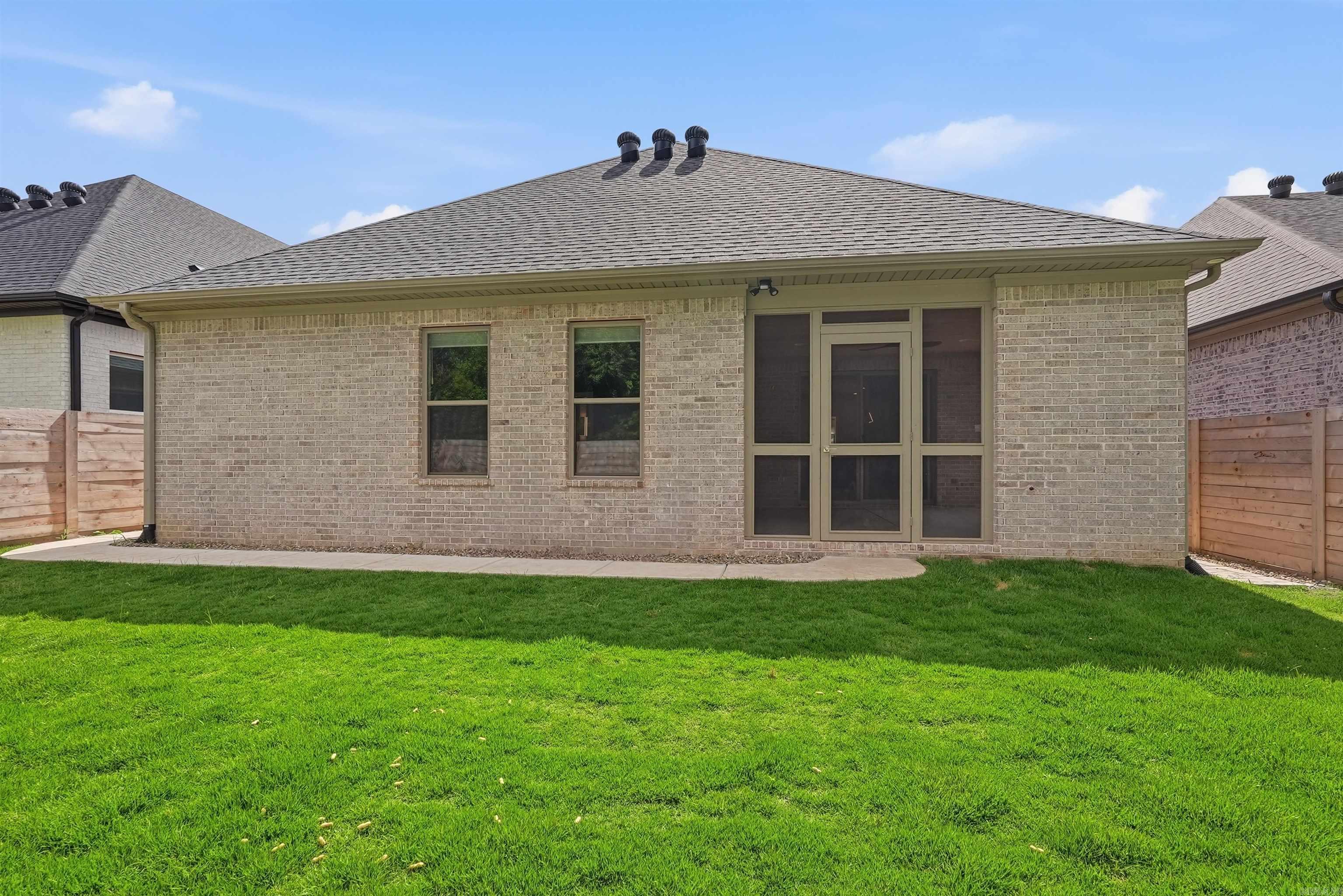 135 Woodlands Park Drive  Little Rock, AR