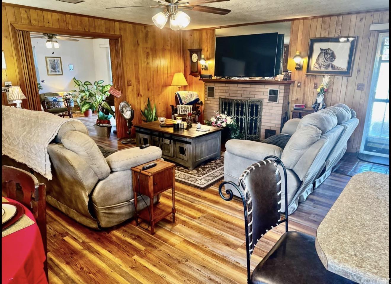 6068 W hwy 36  Rose Bud, AR