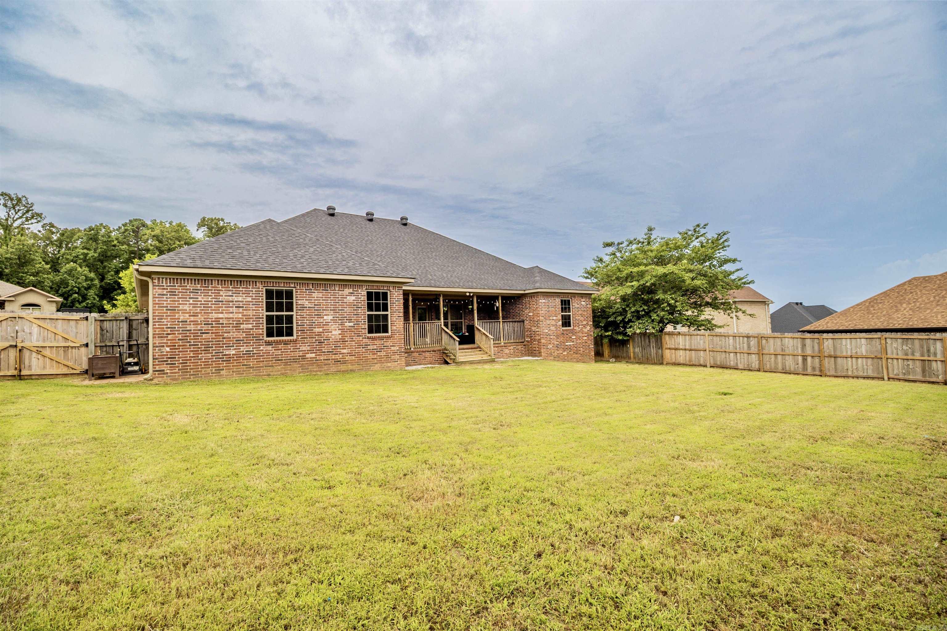 1304 Nature Way  Benton, AR