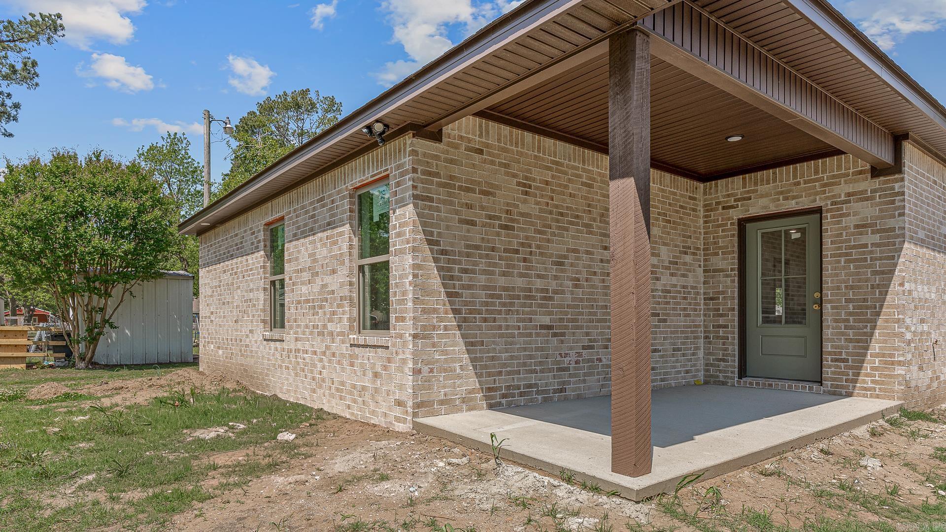 303 hogan  Monette, AR