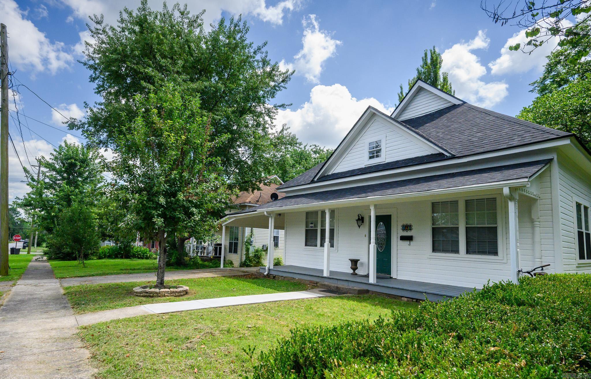407 Tenth  Mena, AR