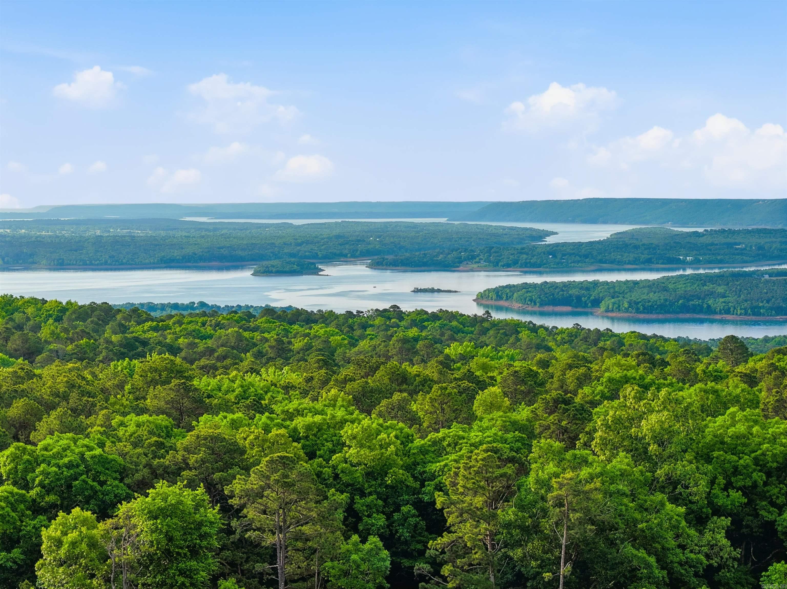 127 Osage Point Dr  Fairfield Bay, AR