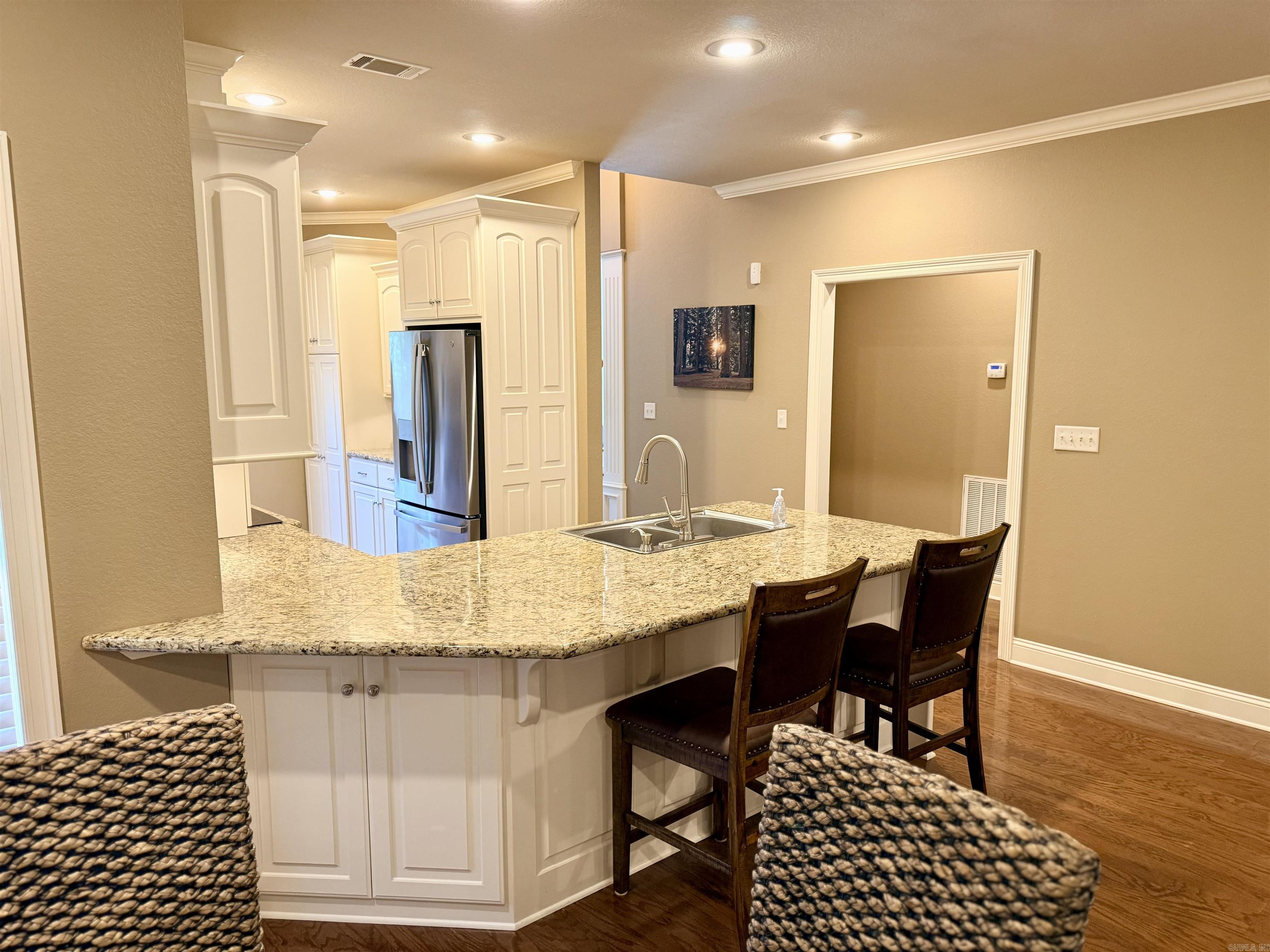 112 Cottage Lake  Searcy, AR