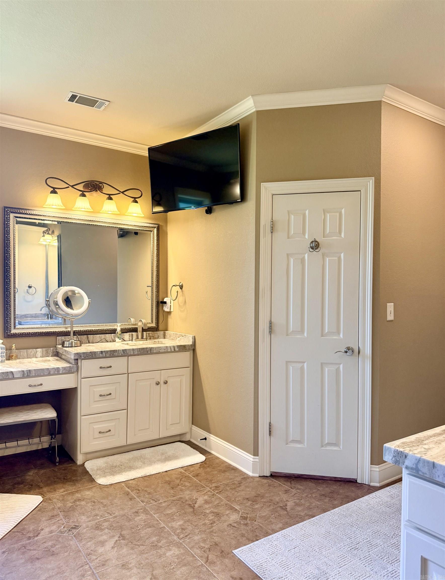 112 Cottage Lake  Searcy, AR