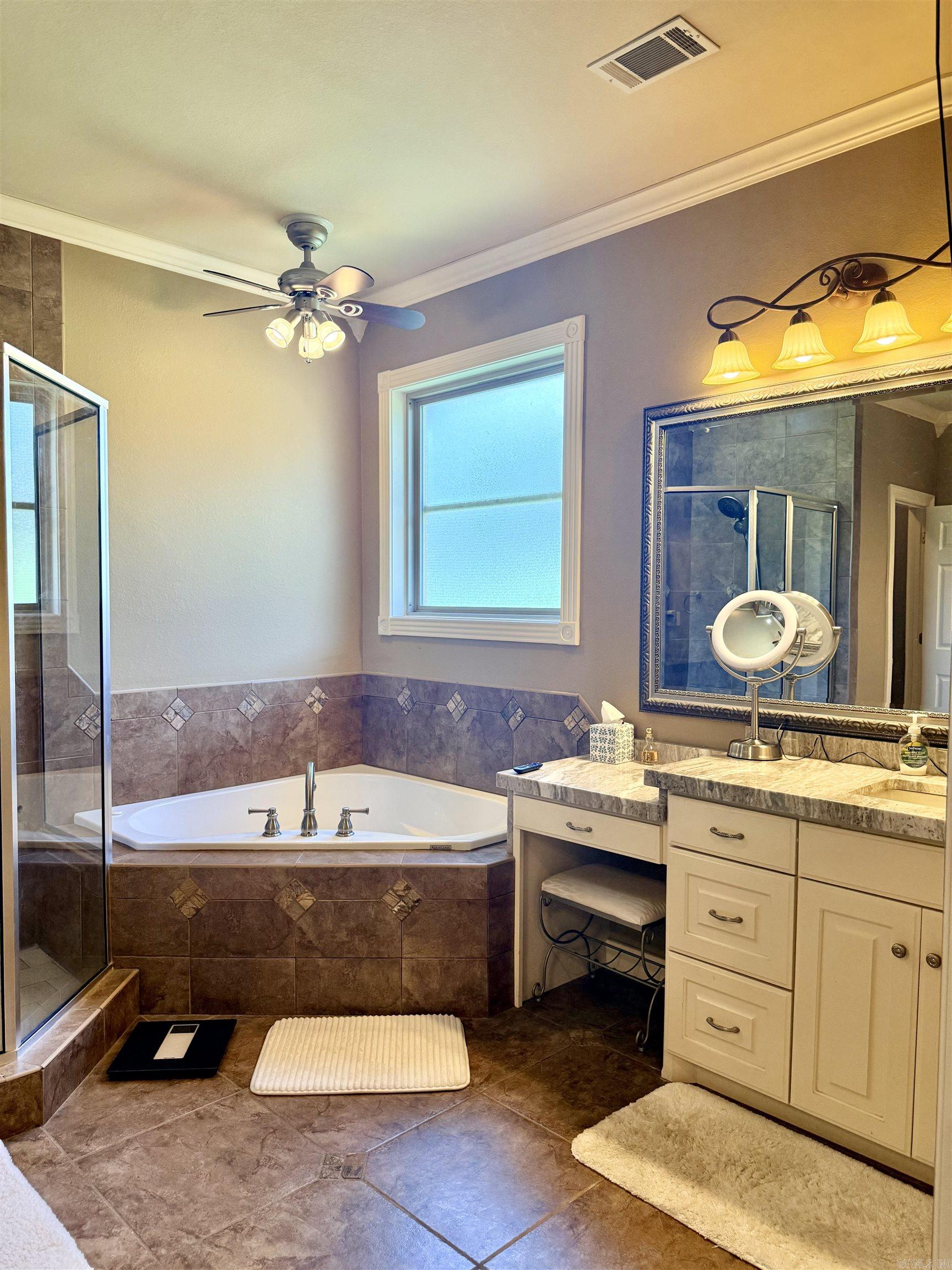 112 Cottage Lake  Searcy, AR