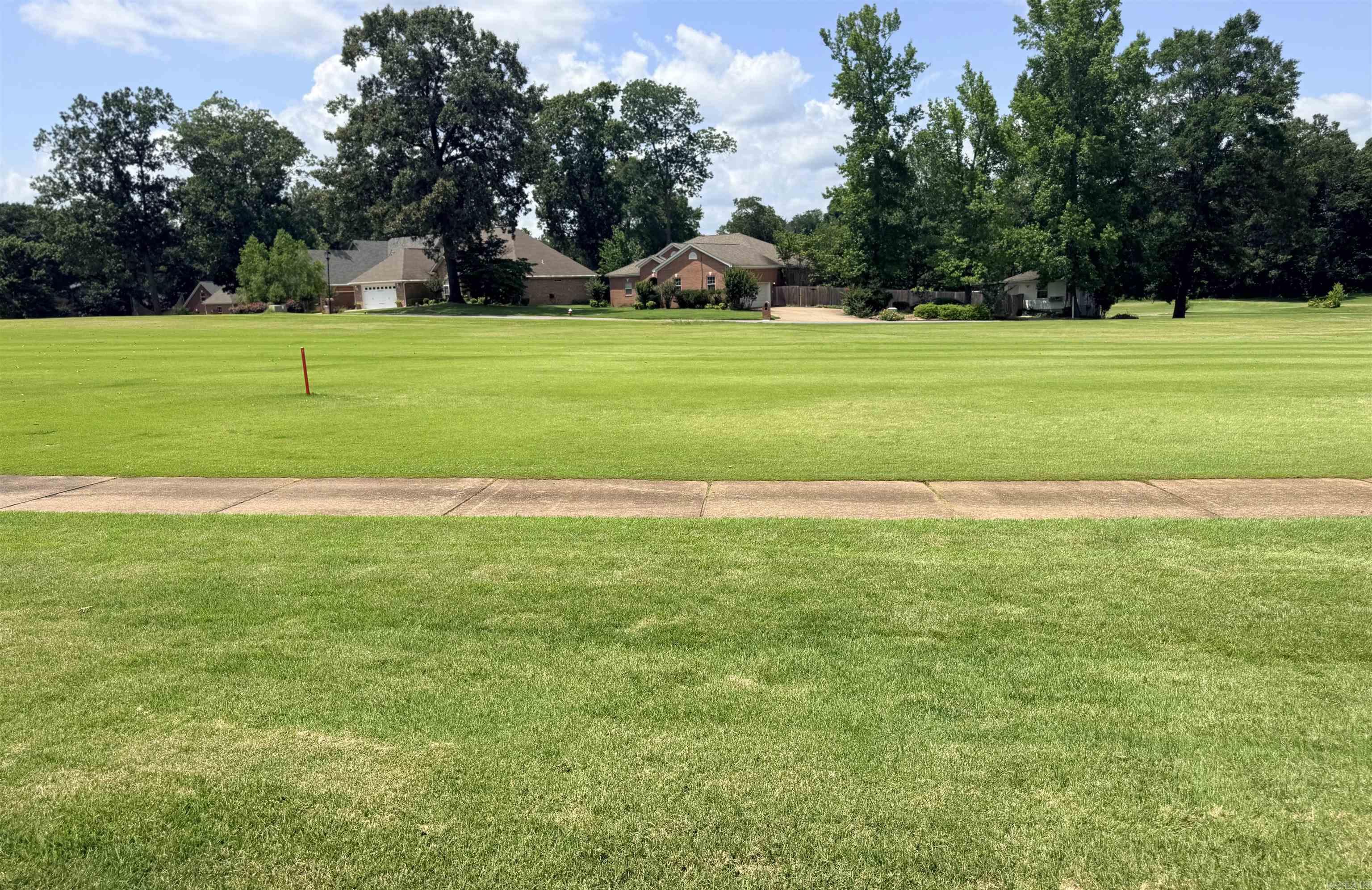 112 Cottage Lake  Searcy, AR