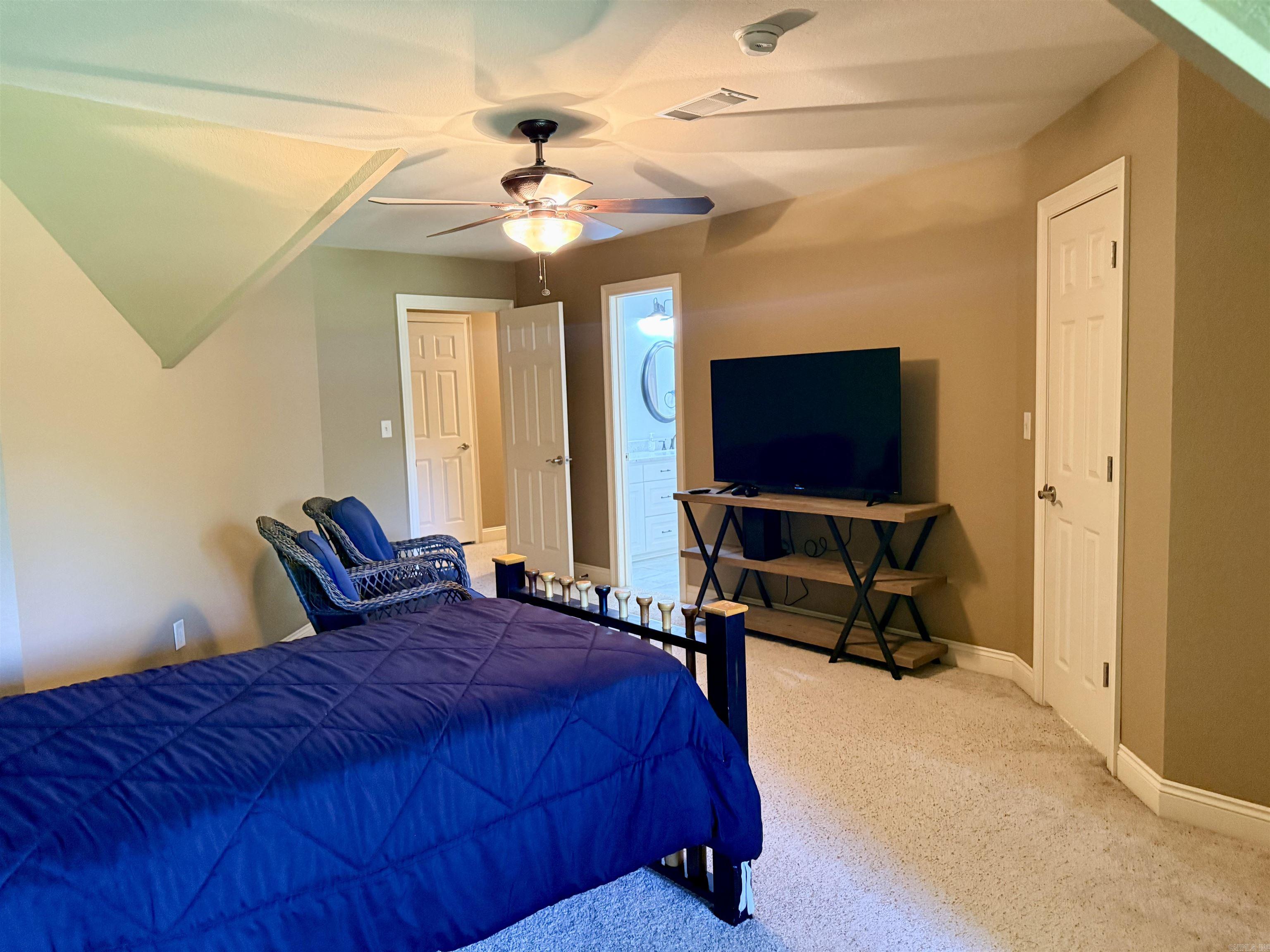 112 Cottage Lake  Searcy, AR