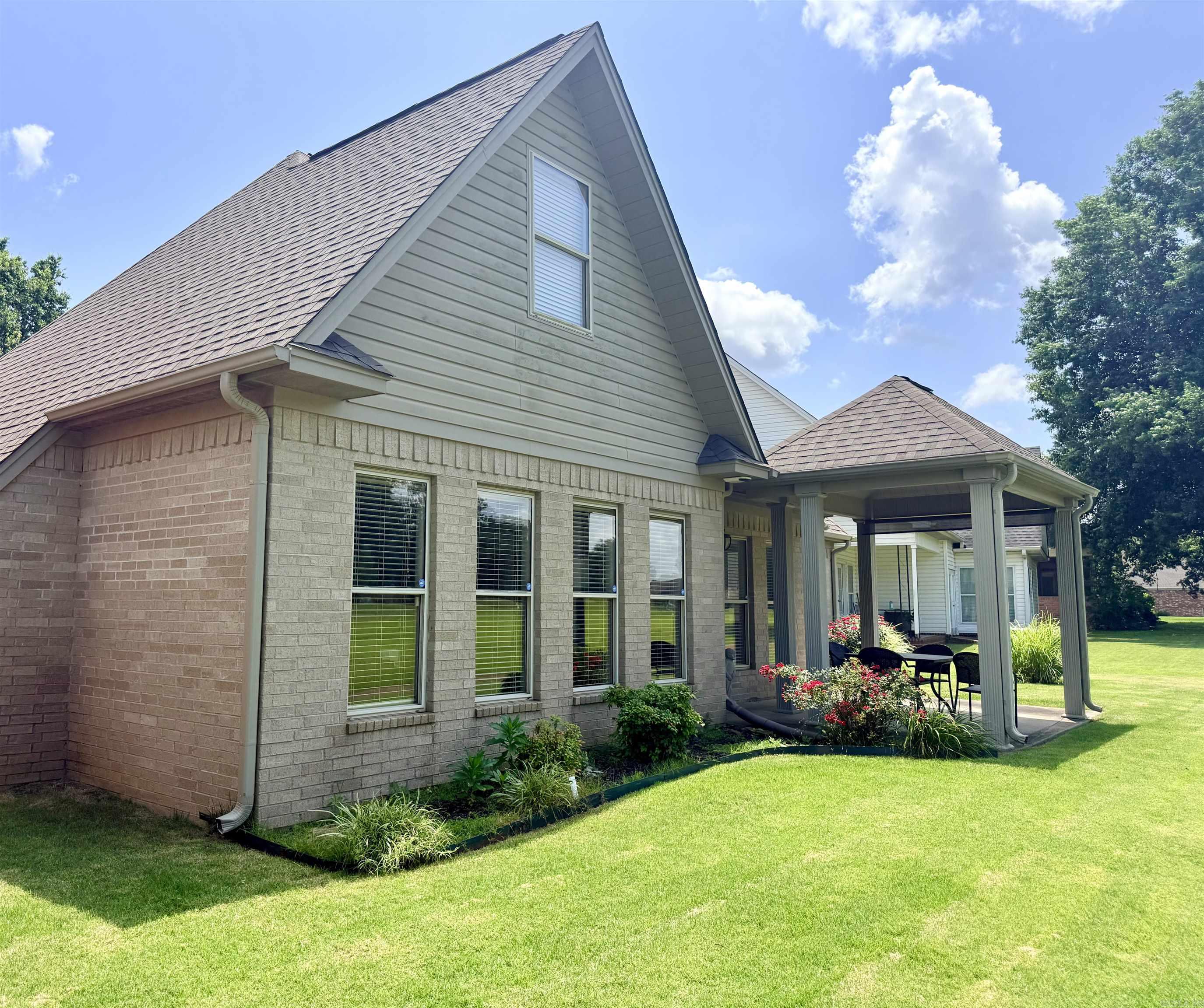112 Cottage Lake  Searcy, AR
