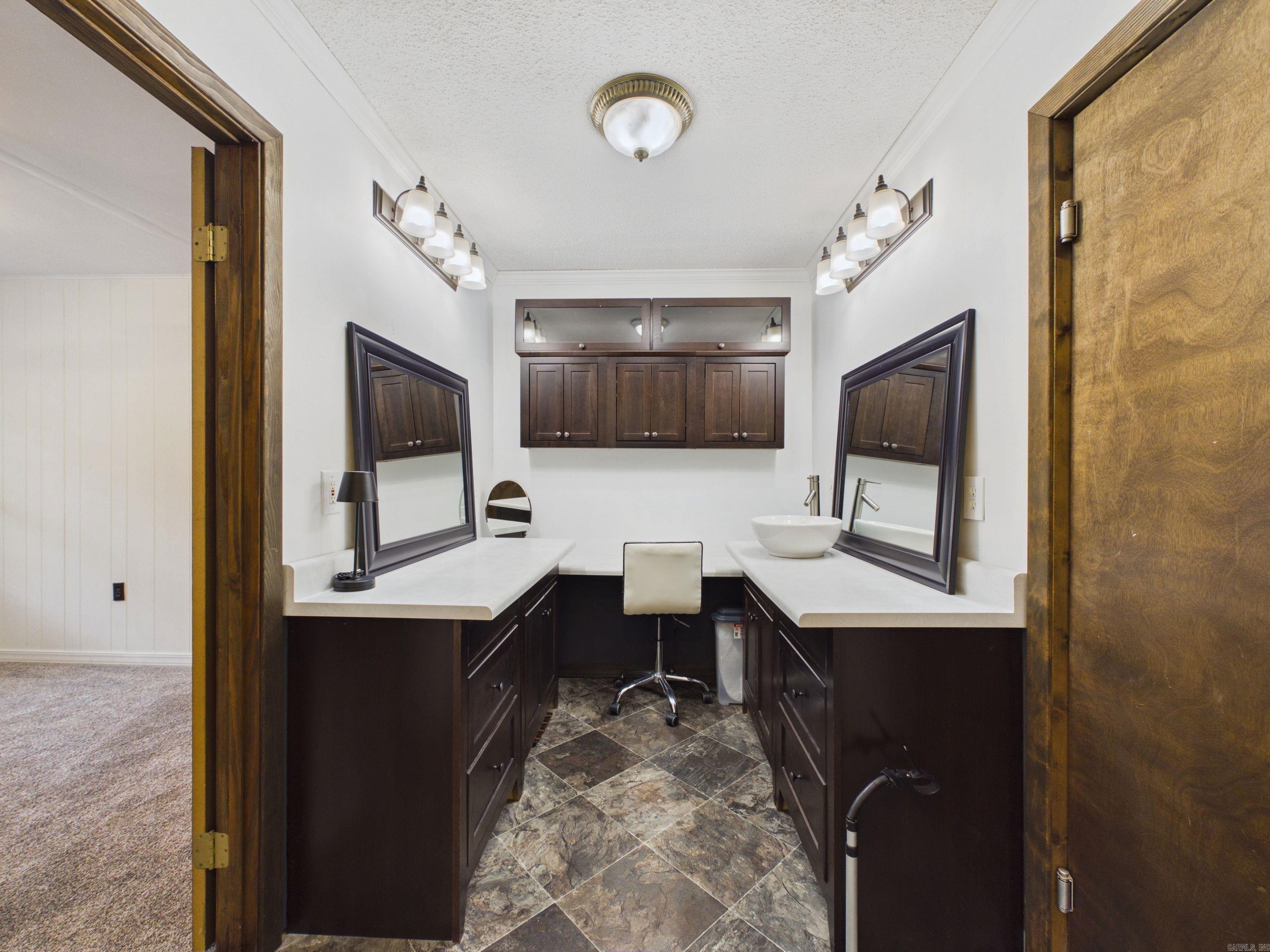 444 Cedar Cabin Lane  Calico Rock, AR