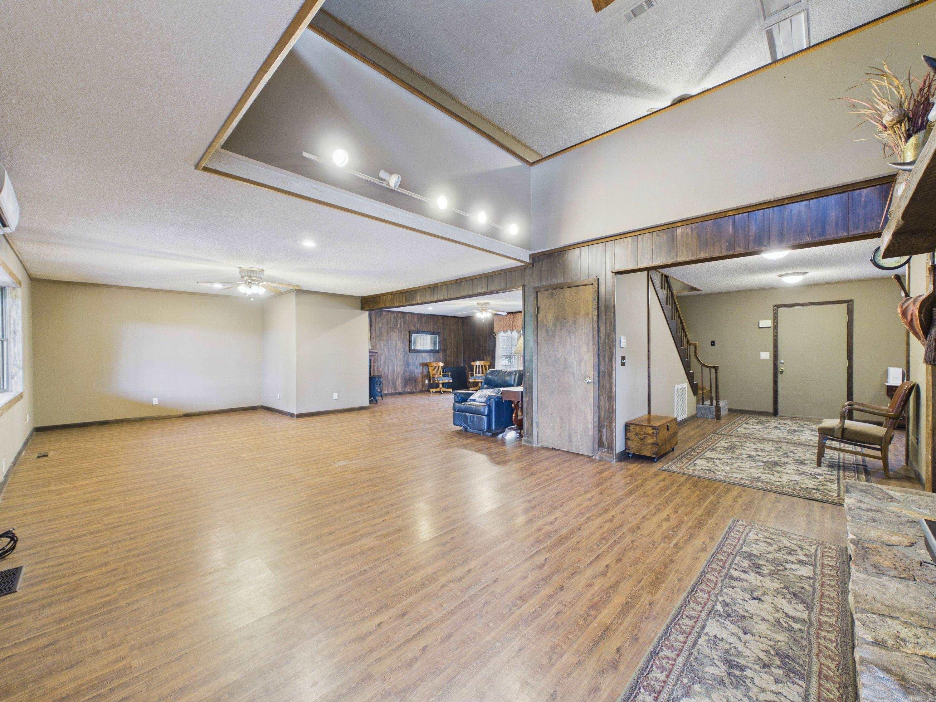 444 Cedar Cabin Lane  Calico Rock, AR