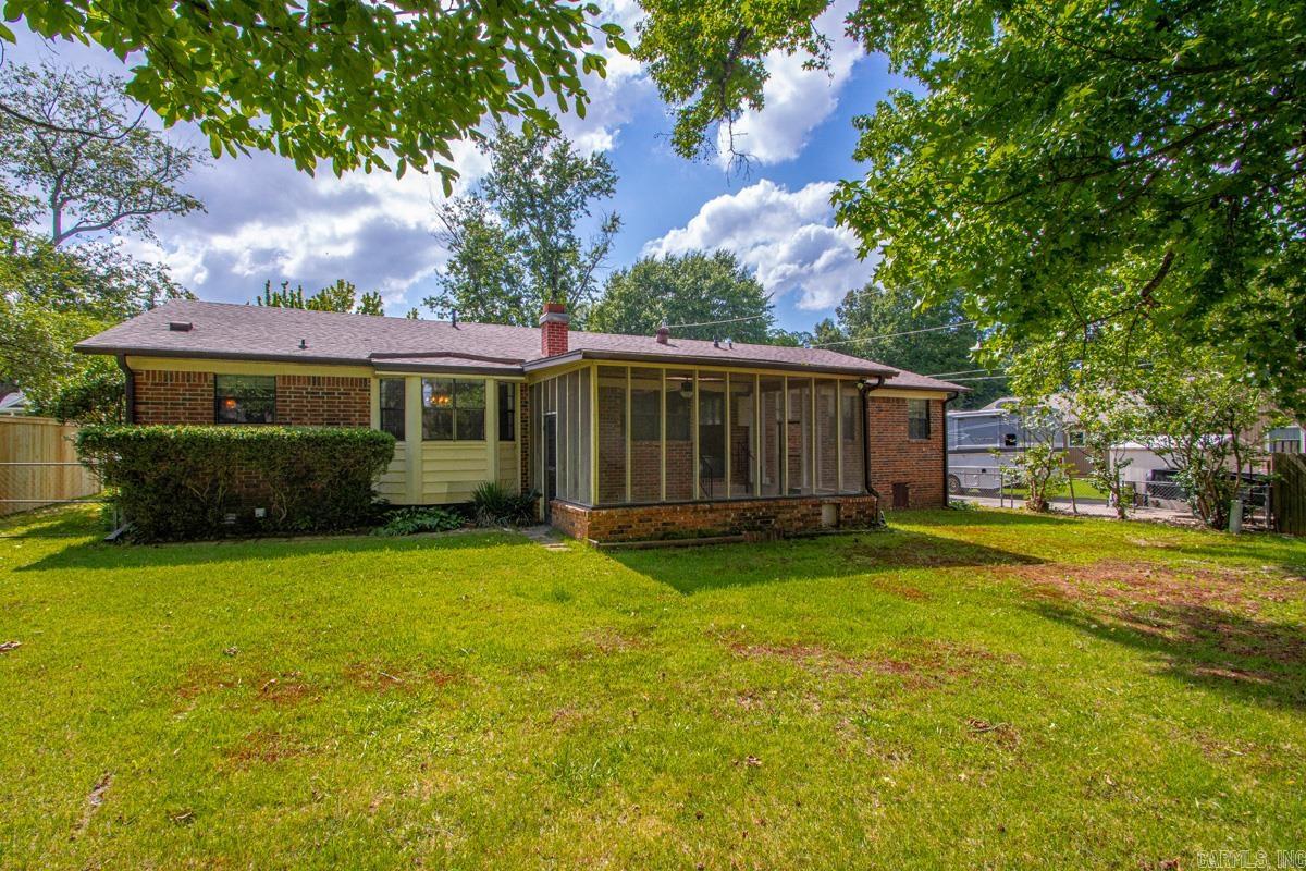 212 Calva Rd  Sherwood, AR