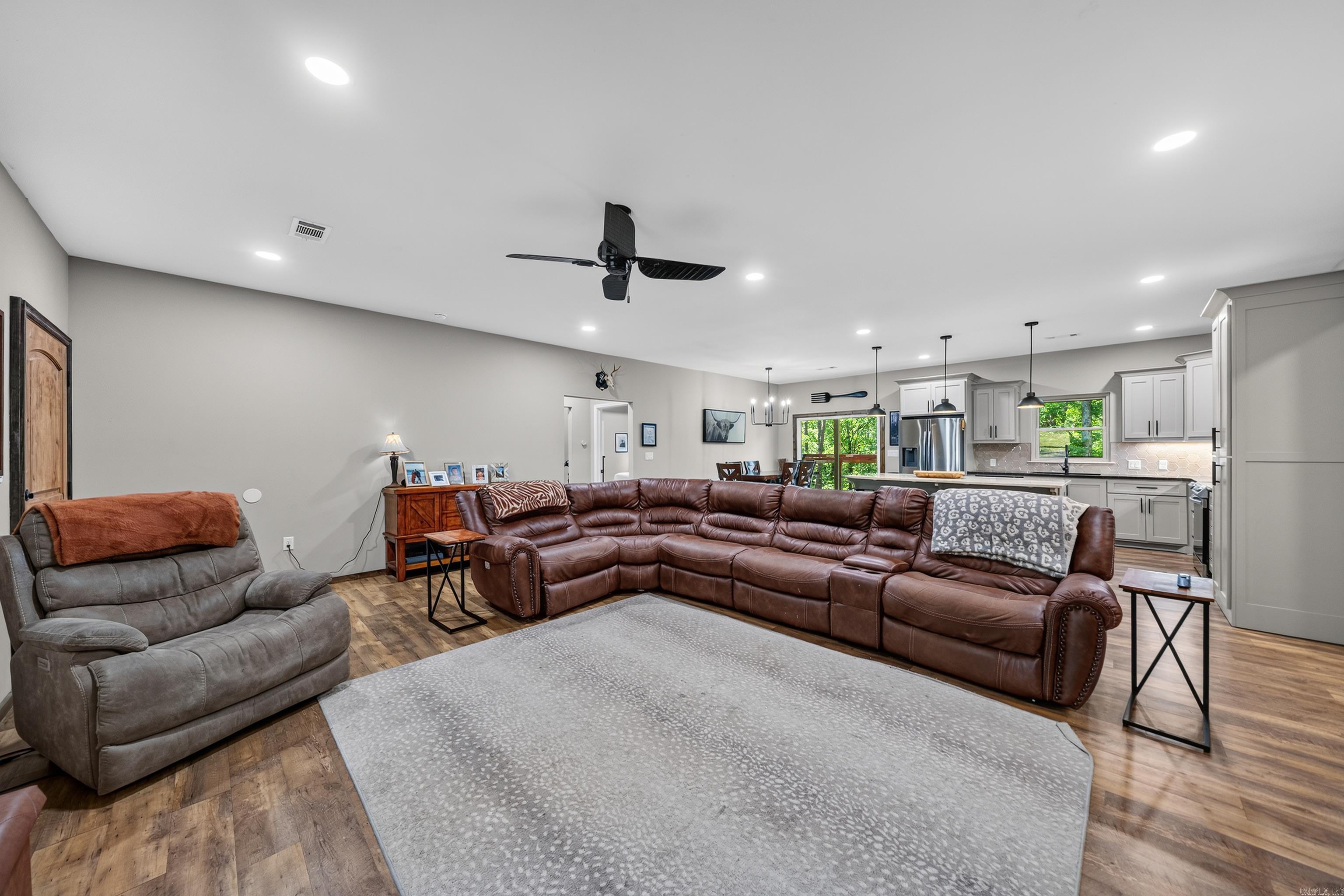 914 Oakgrove Rd  Royal, AR