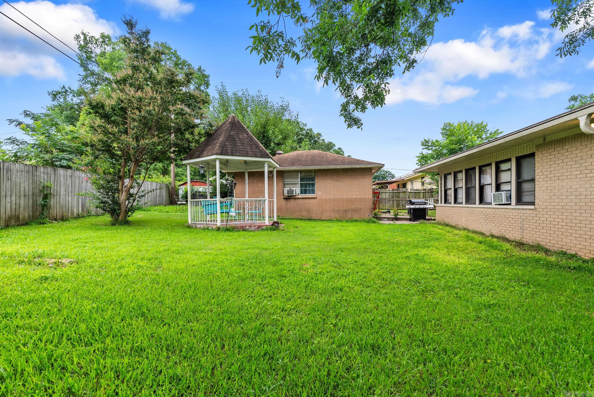 4008 Emerson  North Little Rock, AR
