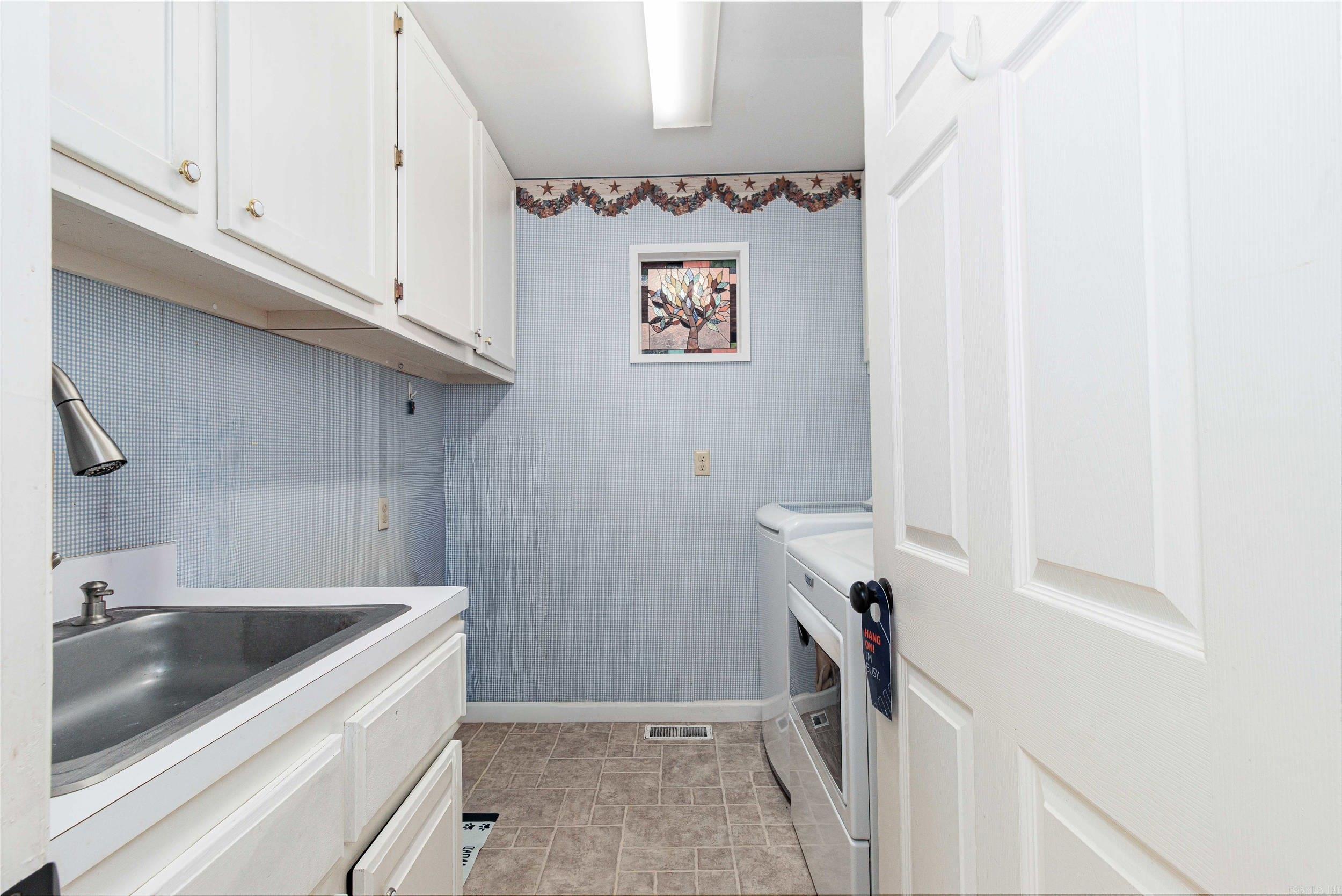 3582 Riverview  Norfork, AR