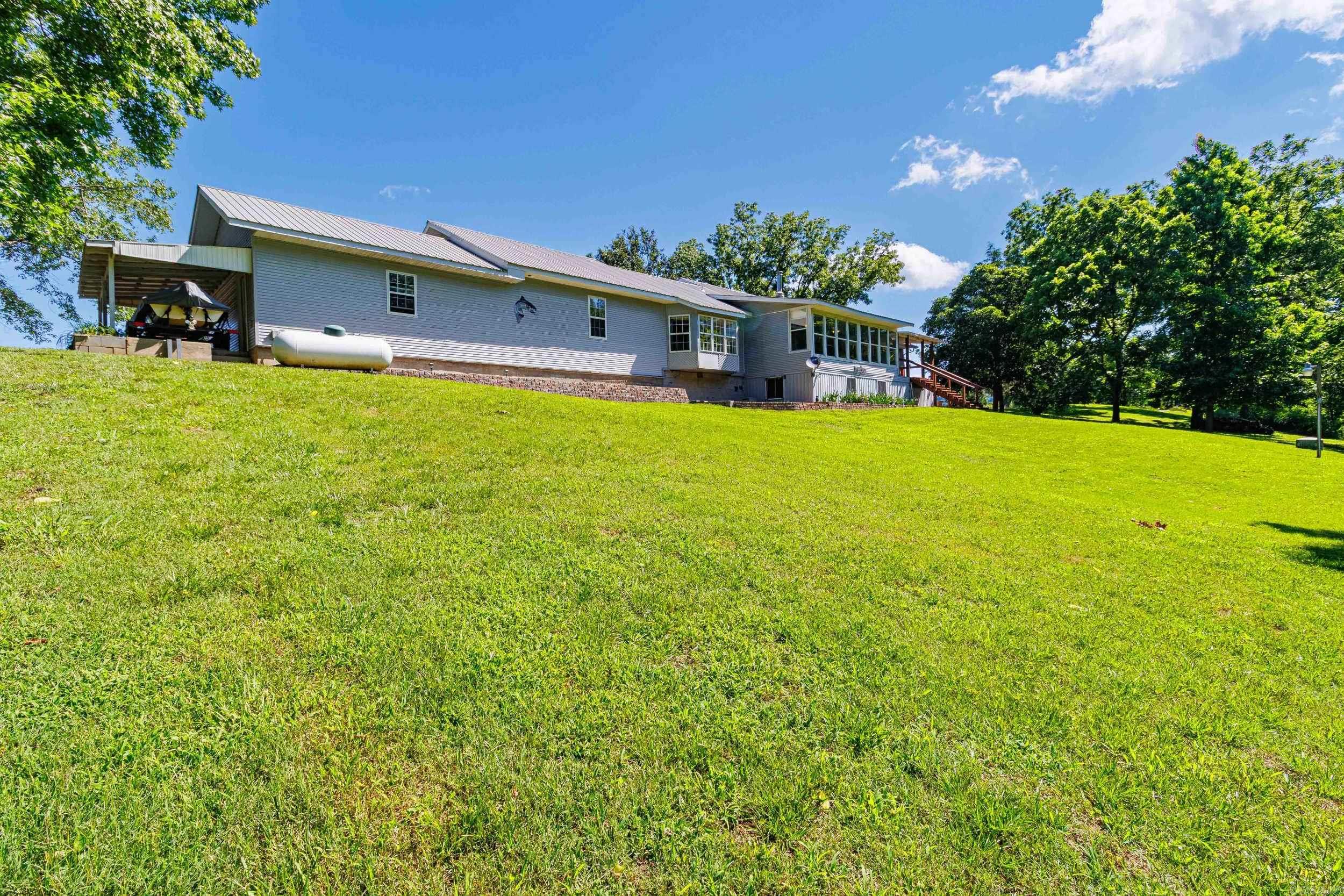 3582 Riverview  Norfork, AR