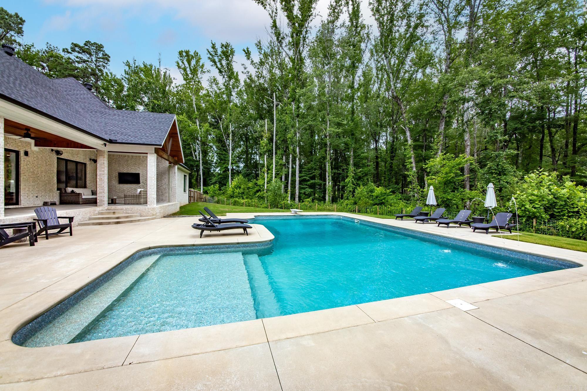 29 Woody  Cabot, AR