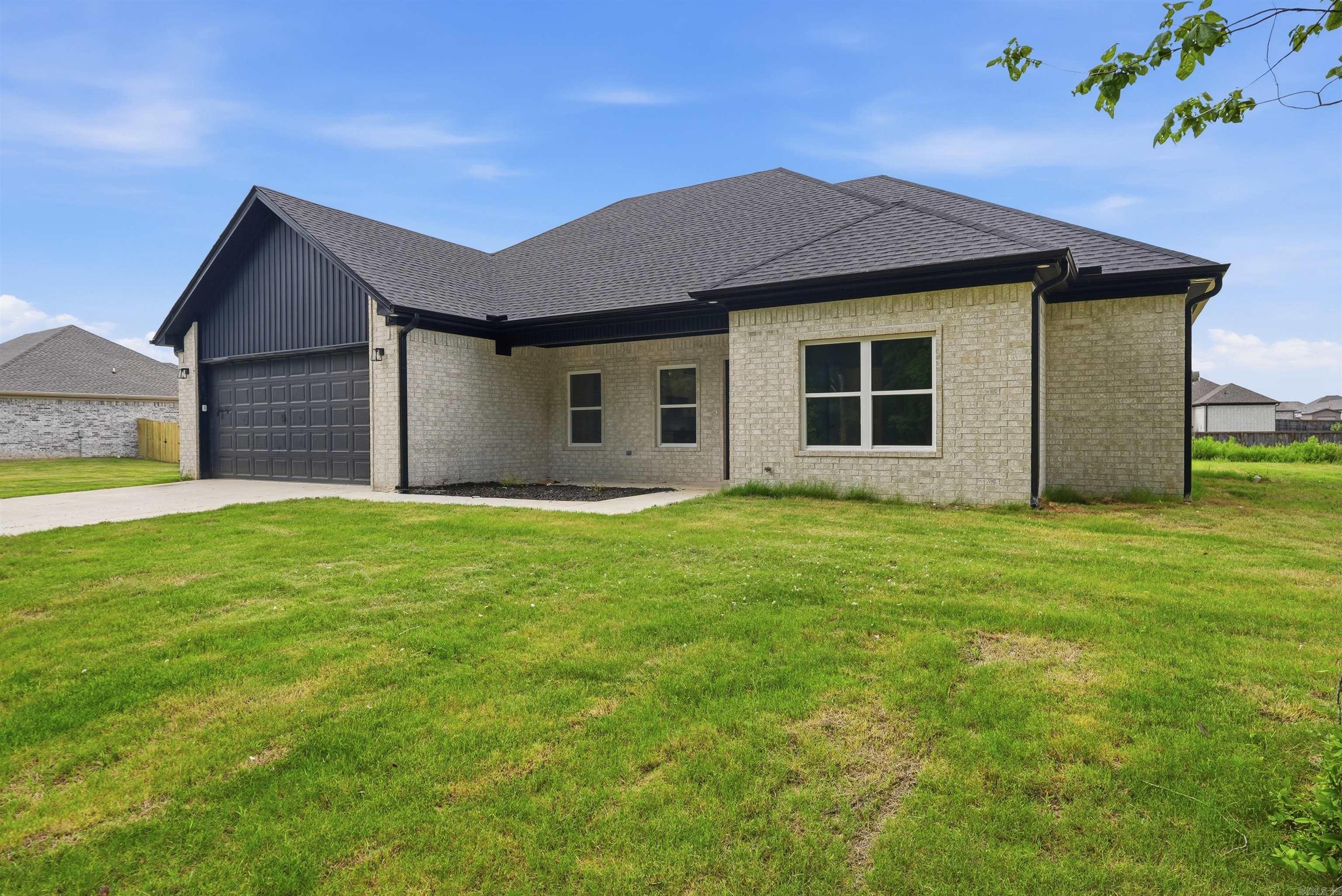 904 Bratton Road  Lonoke, AR