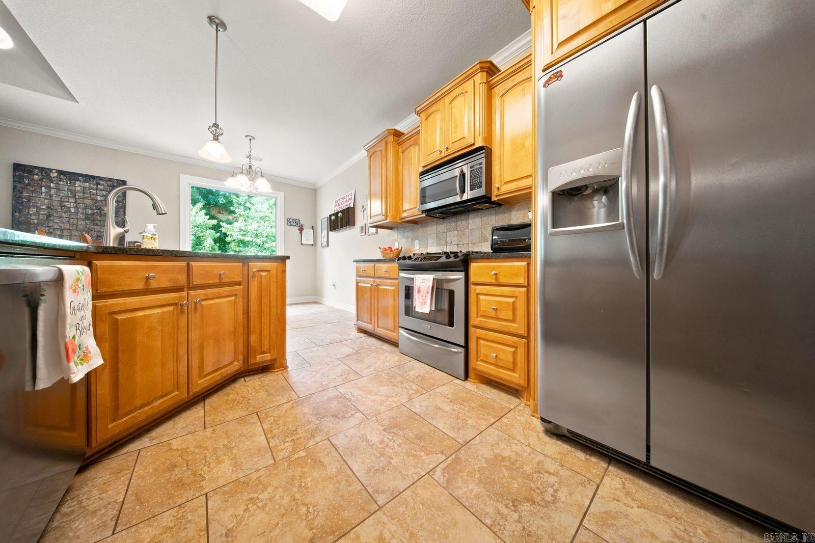 2000 Glenn Arbor  Sherwood, AR