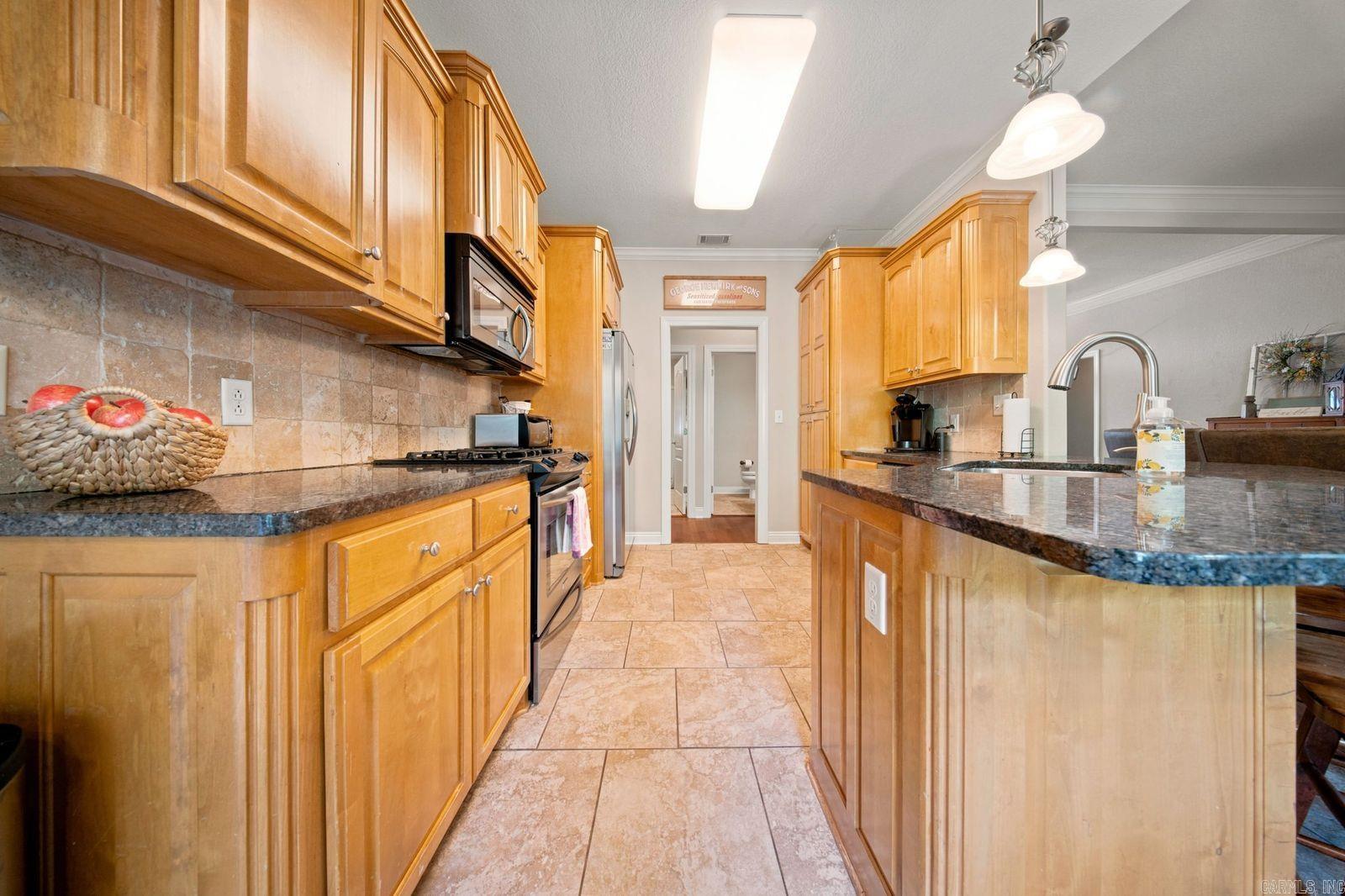 2000 Glenn Arbor  Sherwood, AR
