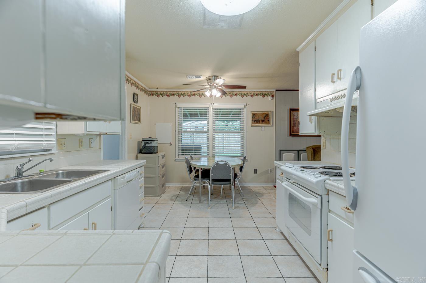 601 W Stroud St  Jonesboro, AR