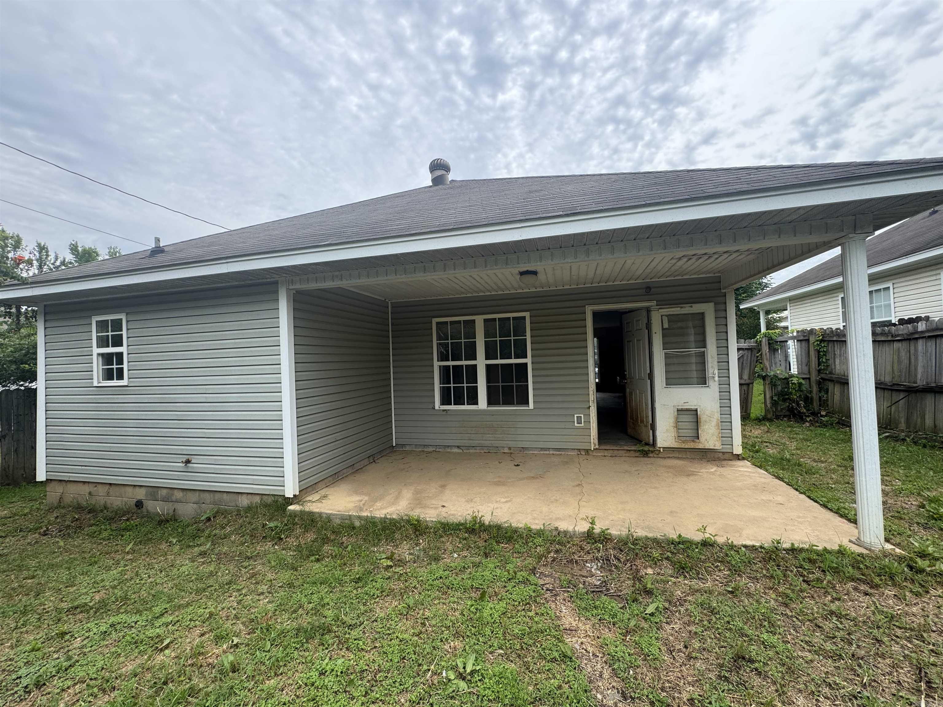 17 Villa . Sherwood, AR