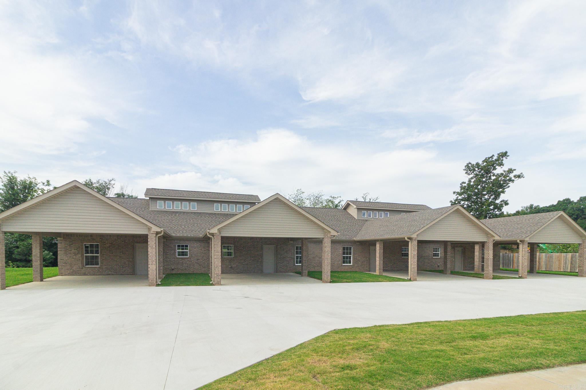 3101 Olivia 3021 Olivia, 3017 Olivia Jonesboro, AR