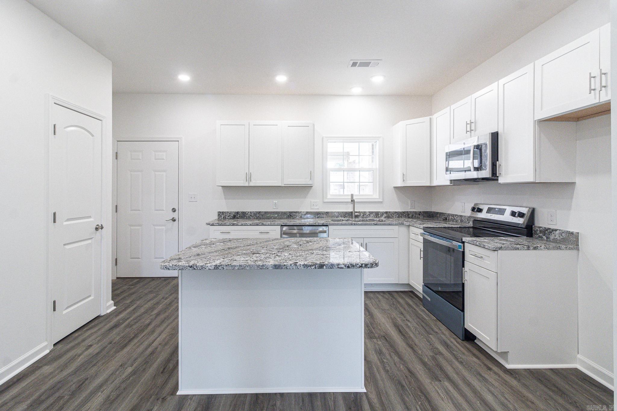 3101 Olivia 3021 Olivia, 3017 Olivia Jonesboro, AR