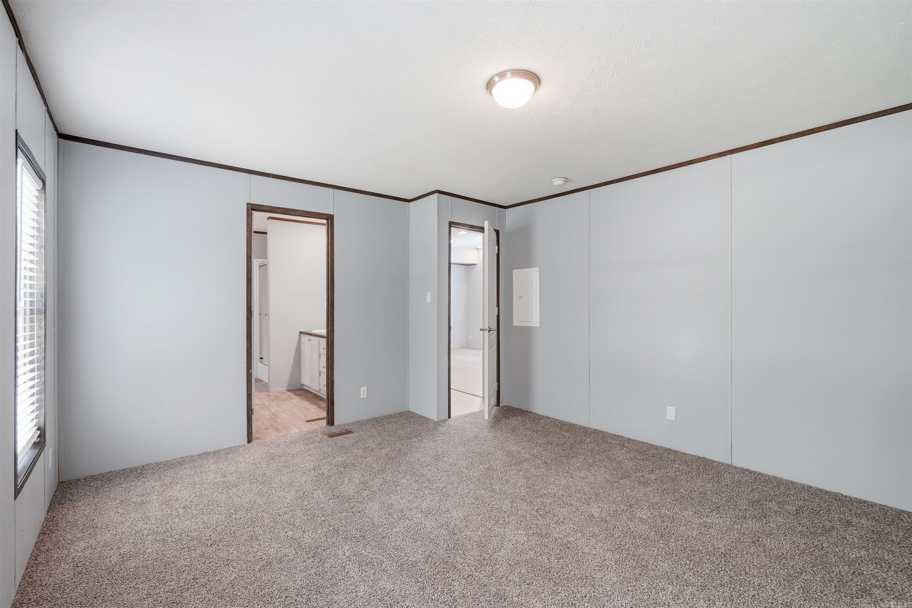 7612 Old Warren  Pine Bluff, AR