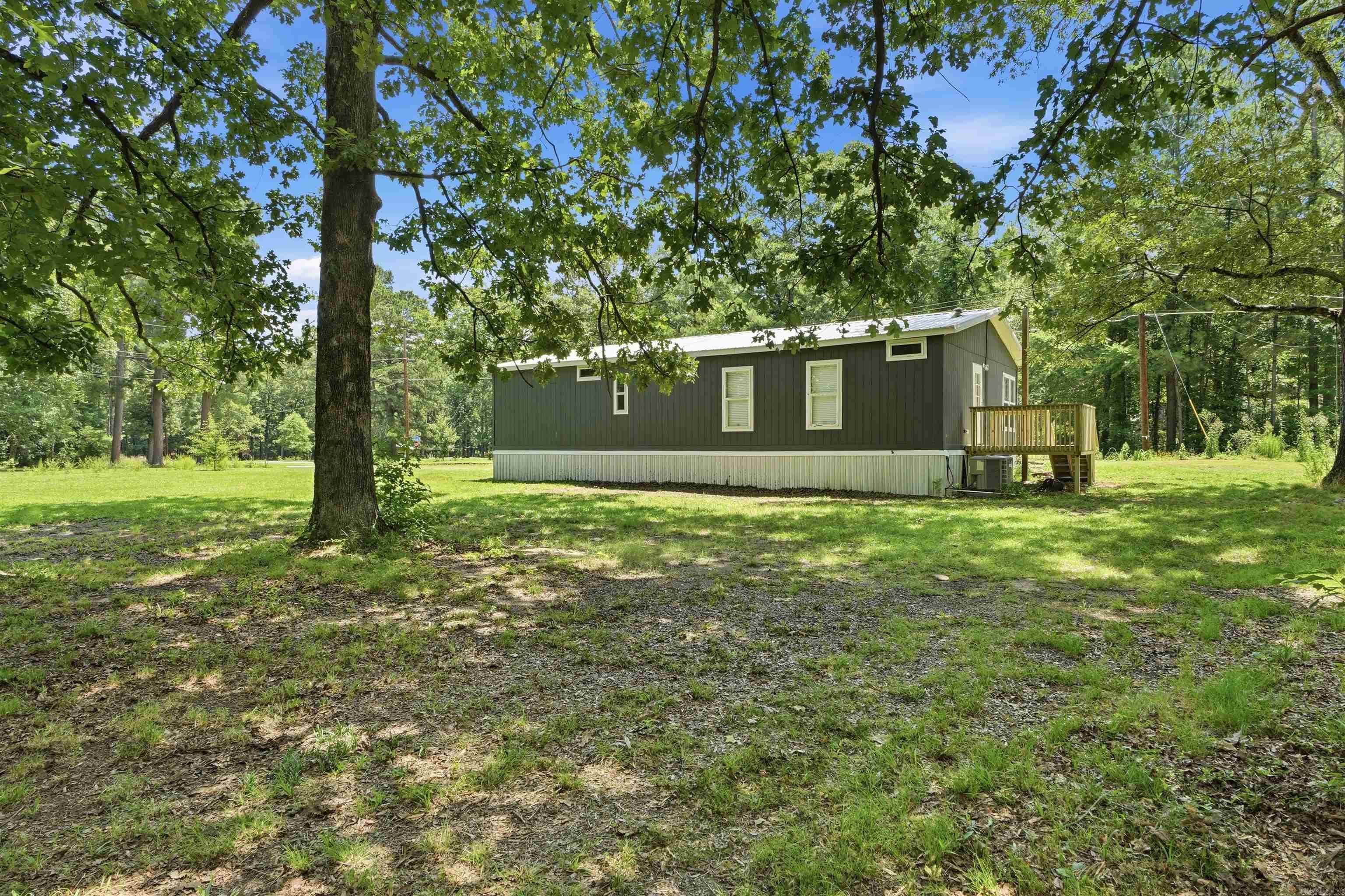7612 Old Warren  Pine Bluff, AR