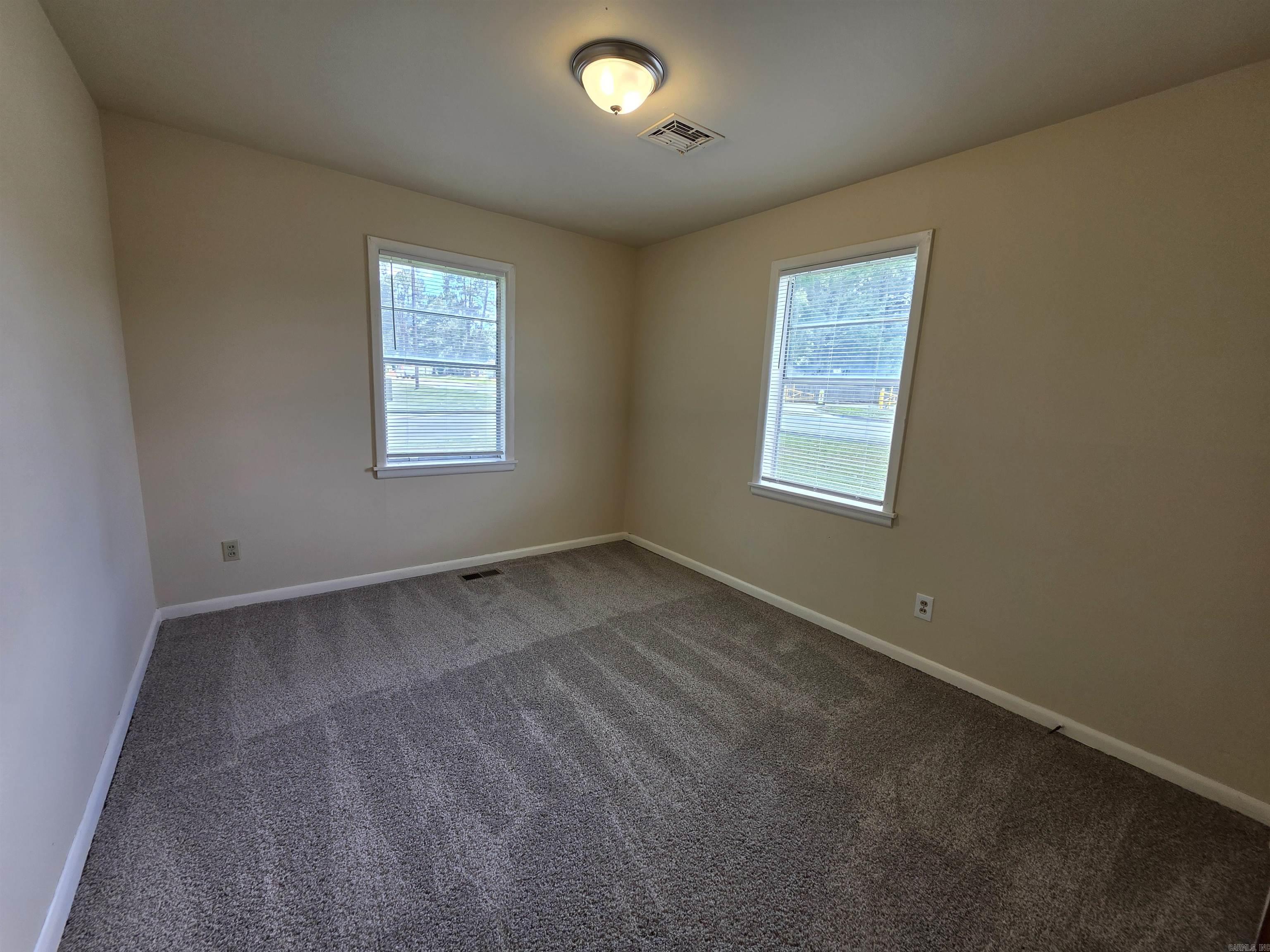 7524 Shady Grove  Little Rock, AR