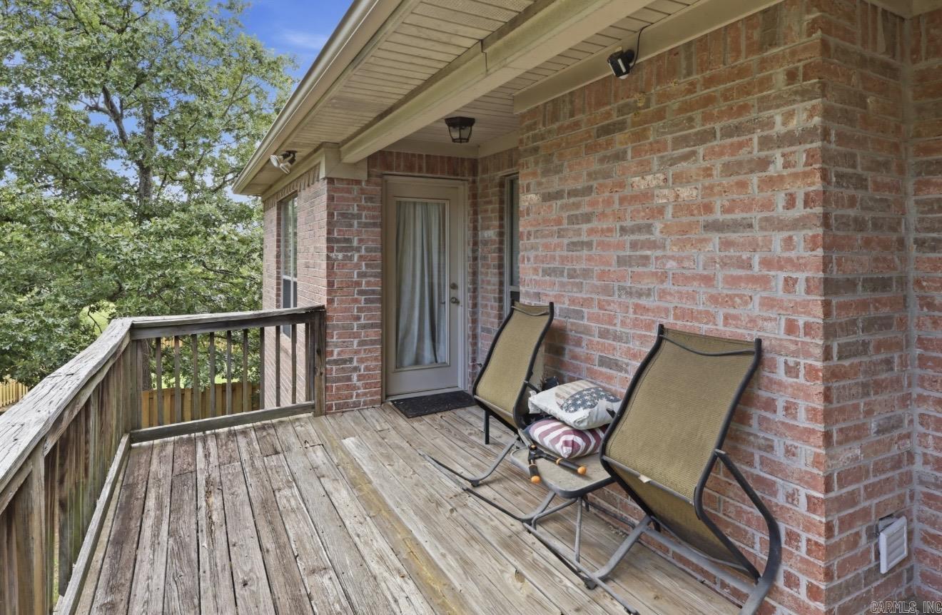 105 Summit Valley Cir  Maumelle, AR