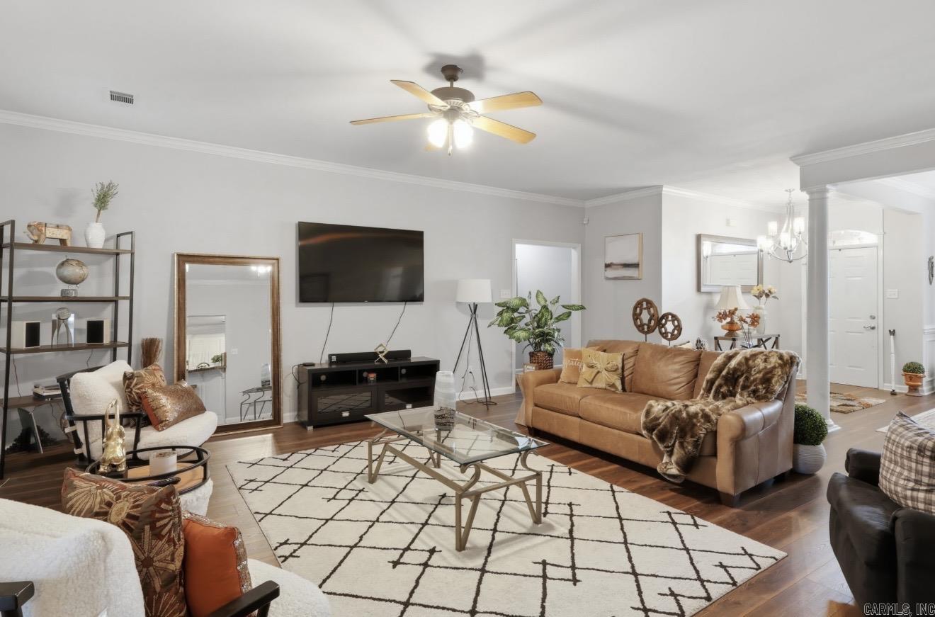 105 Summit Valley Cir  Maumelle, AR